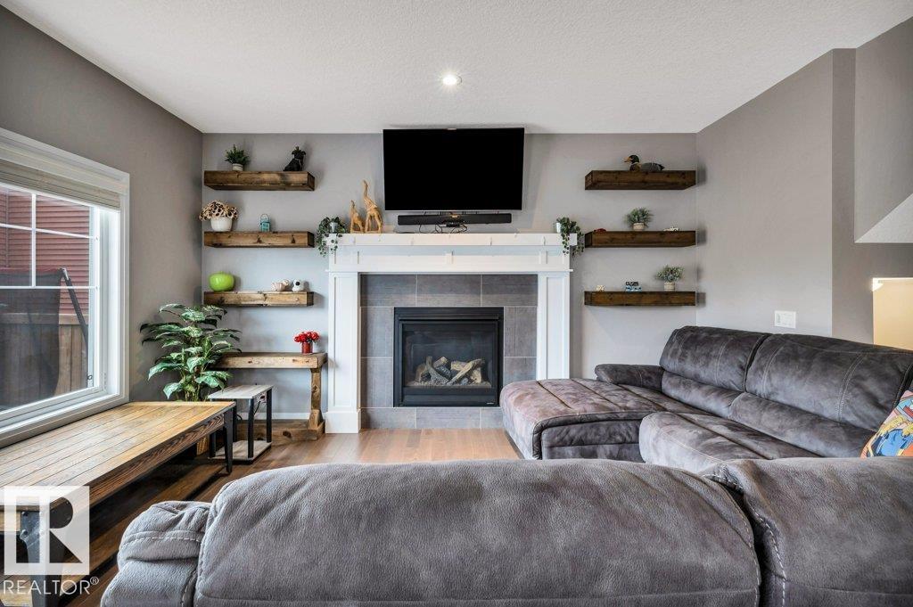 https://zimg.paragon.ice.com/ParagonImages/Property/PM/RAE/225400994/13/0/0/f4249a193dce85eca96fb83cb4150abc/1/256cd56ff7feceec7131ee6099f6d536/225400994-c6556f03-daa9-46eb-b17b-b5bb30413b8f.JPG