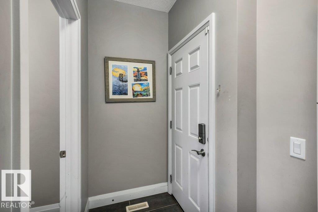 https://zimg.paragon.ice.com/ParagonImages/Property/PM/RAE/225400994/21/0/0/8faed09711ba535bad348d576c255383/1/256cd56ff7feceec7131ee6099f6d536/225400994-efa7c3dc-9365-42ef-b591-10b23ee7c674.JPG