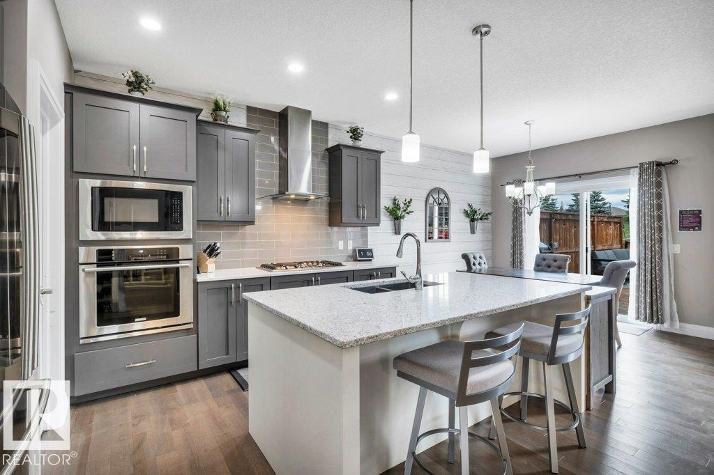 https://zimg.paragon.ice.com/ParagonImages/Property/PM/RAE/225400994/7/0/0/67851c88a82c24ddd6769b2bef6da53d/1/256cd56ff7feceec7131ee6099f6d536/225400994-939af767-6aaa-4f03-ad71-ac6796c276f6.JPG