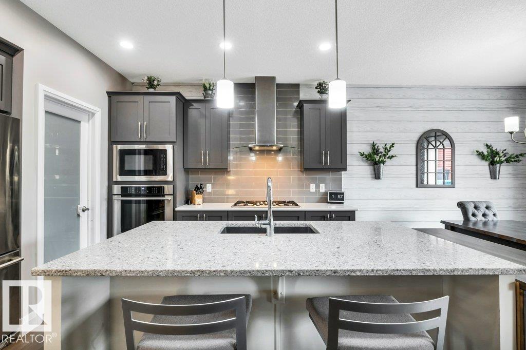 https://zimg.paragon.ice.com/ParagonImages/Property/PM/RAE/225400994/8/0/0/e8cfc9fe1395302e40e465e834f17ae1/1/256cd56ff7feceec7131ee6099f6d536/225400994-ac3ffc19-e206-4b09-b4b8-6ce68f7ca4ea.JPG