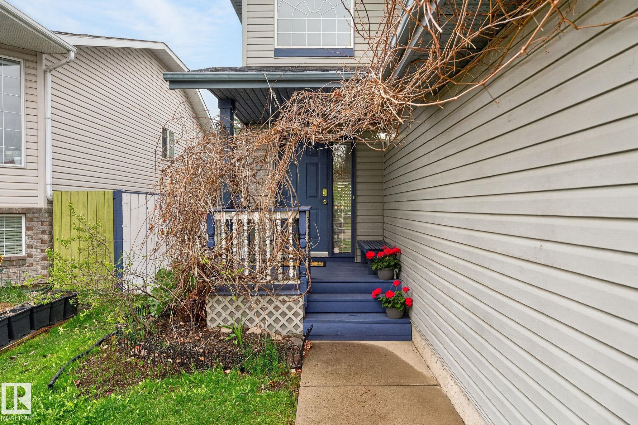 Picture for 316 WILD ROSE WY NW