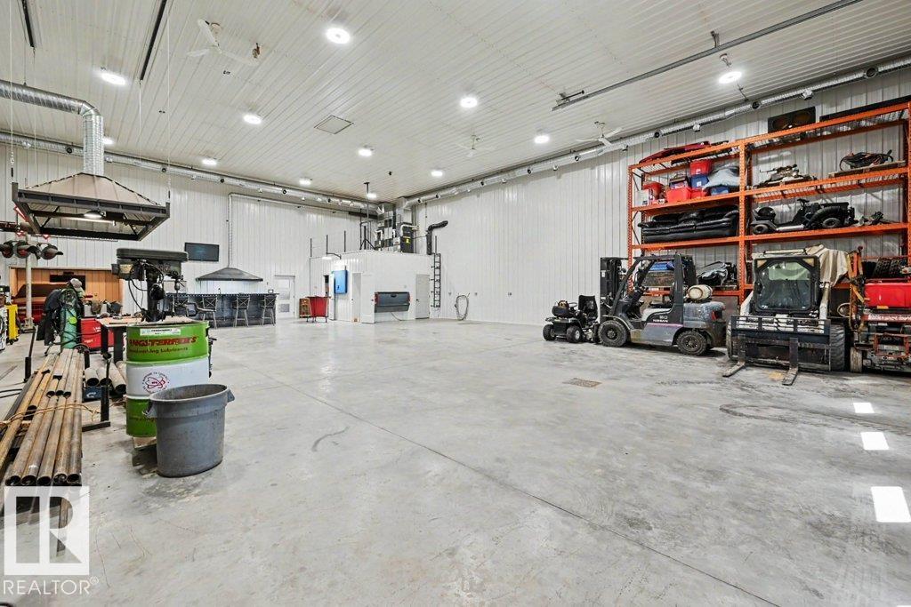 Photo 38 at 49543 Rge Rd 225, None, Rural Leduc County