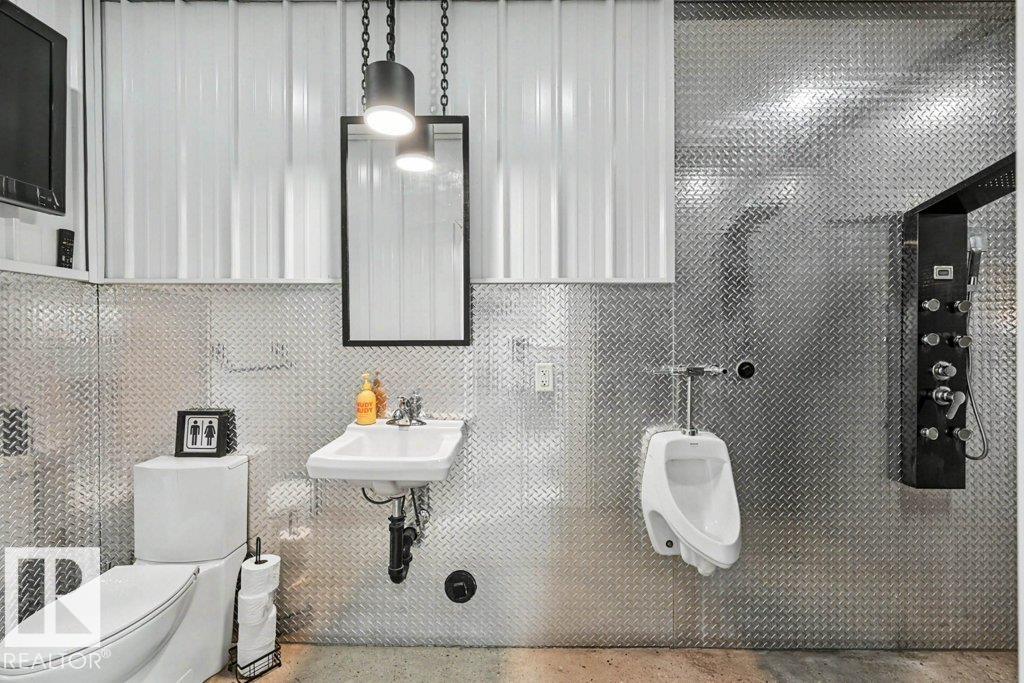 Photo 41 at 49543 Rge Rd 225, None, Rural Leduc County