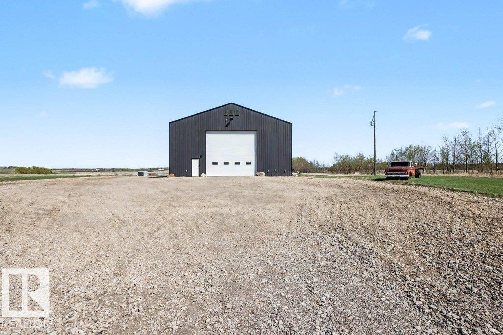 Photo 52 at 49543 Rge Rd 225, None, Rural Leduc County
