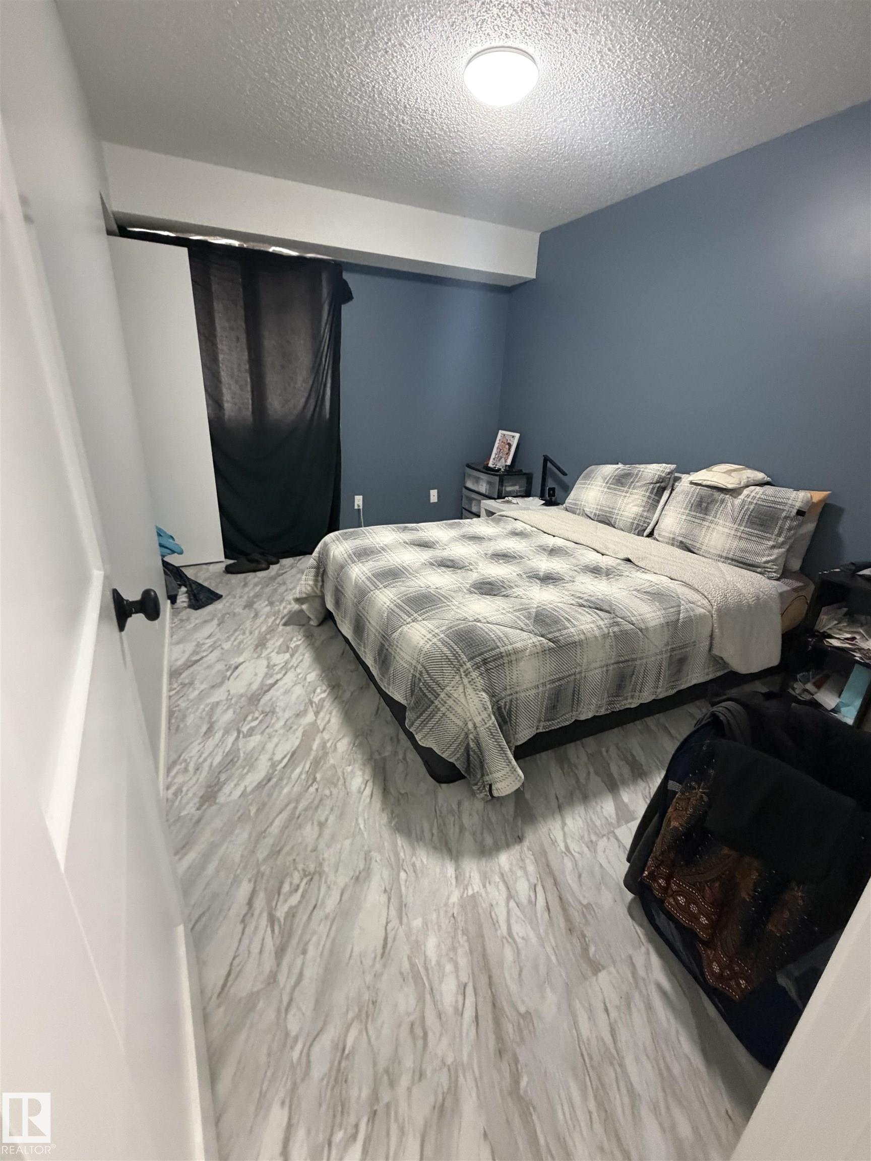 https://zimg.paragon.ice.com/ParagonImages/Property/PM/RAE/225401004/5/0/0/1a64cd036e96443589007f8fe6fbe3a9/1/cec3d1de9eb6622d7270dcb321a3efec/225401004-8765a6a2-00a5-479a-b005-3b52888fef3b.JPG
