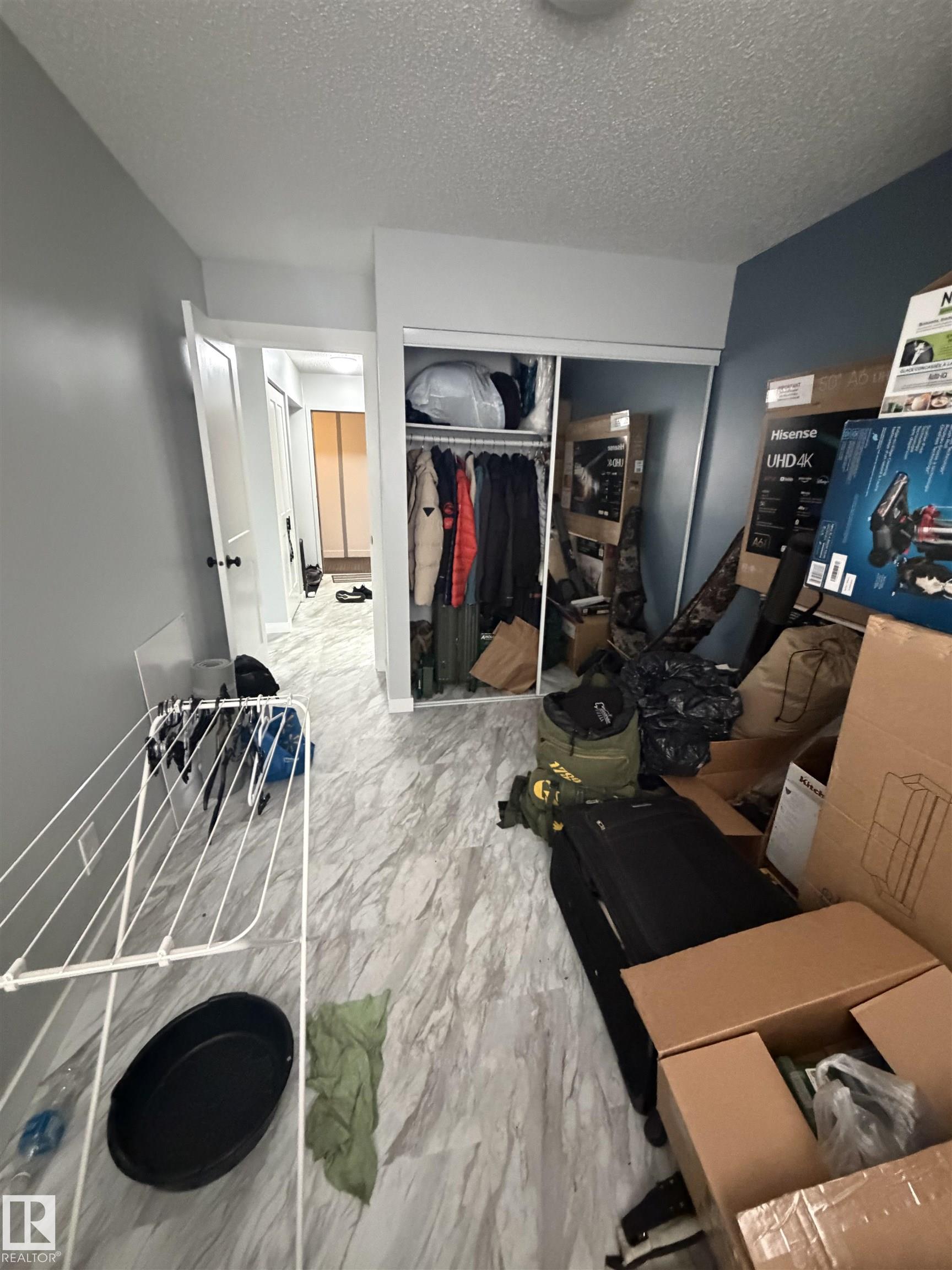 https://zimg.paragon.ice.com/ParagonImages/Property/PM/RAE/225401004/7/0/0/fc159ed6870599cffff500bdffce6b25/1/cec3d1de9eb6622d7270dcb321a3efec/225401004-c8fd6164-d8cf-4b08-ad47-f6182afe7dc2.JPG