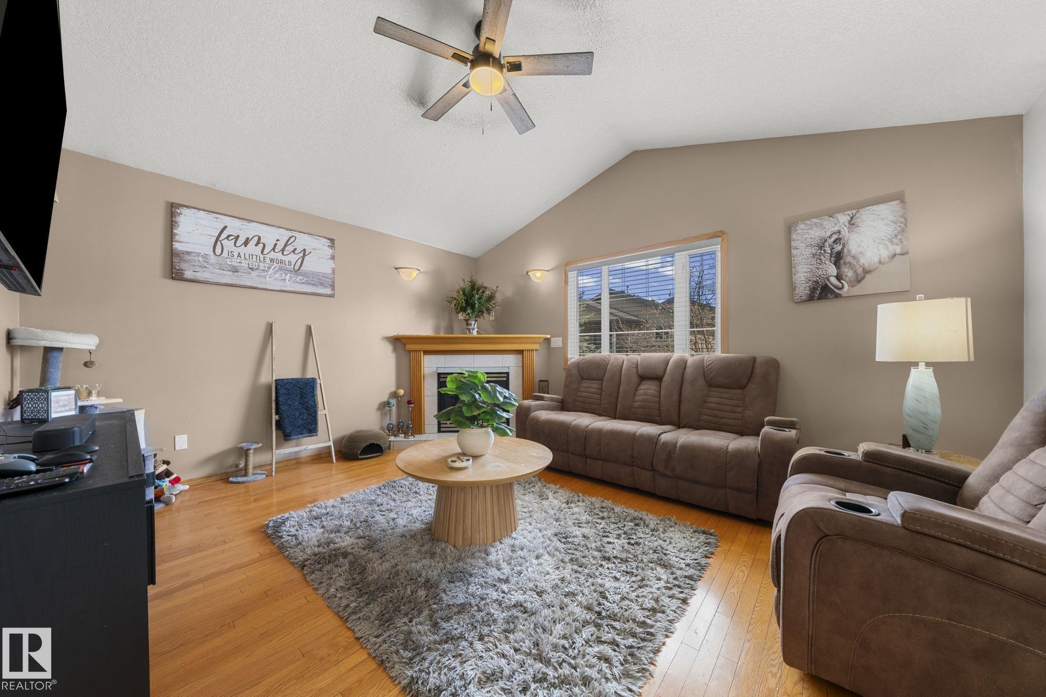 Photo 14 at 16513 67a Street NW, Ozerna, Edmonton