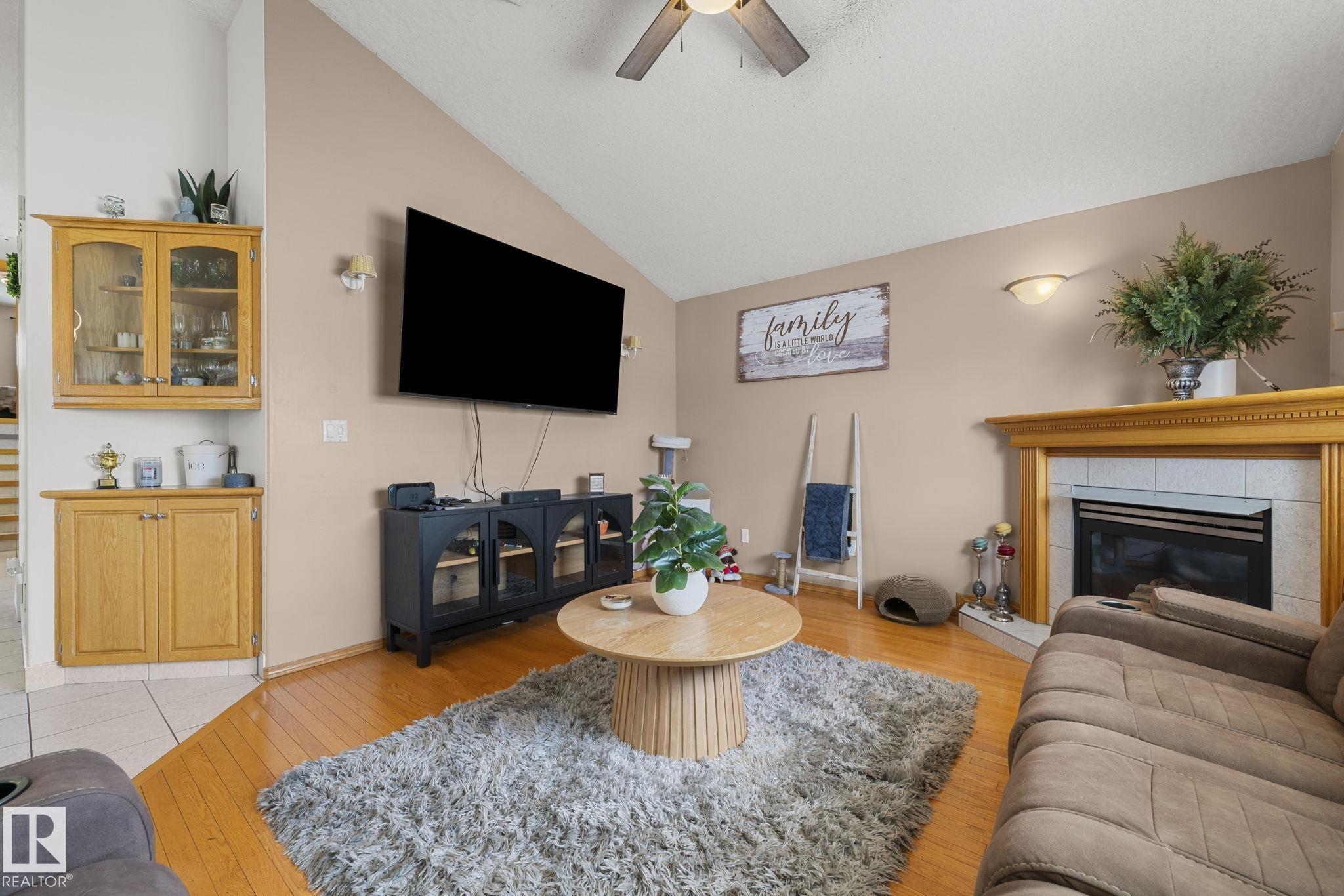 Photo 15 at 16513 67a Street NW, Ozerna, Edmonton
