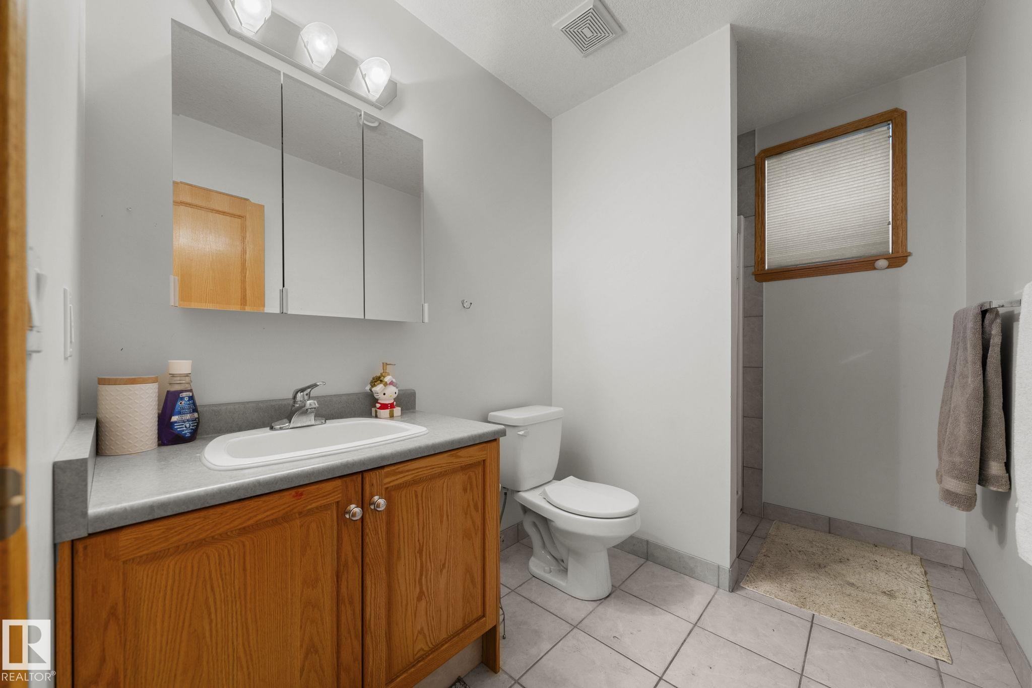 Photo 35 at 16513 67a Street NW, Ozerna, Edmonton