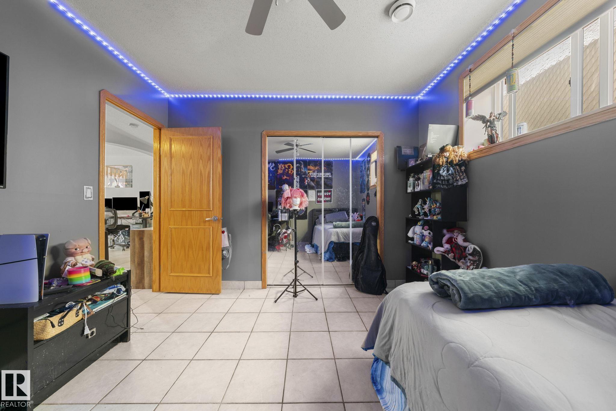 Photo 40 at 16513 67a Street NW, Ozerna, Edmonton