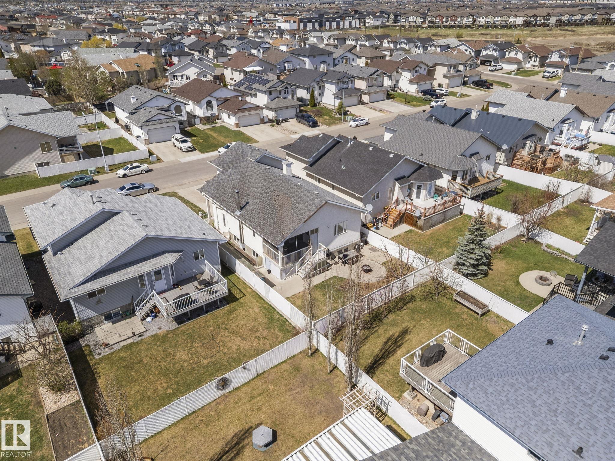 Photo 49 at 16513 67a Street NW, Ozerna, Edmonton