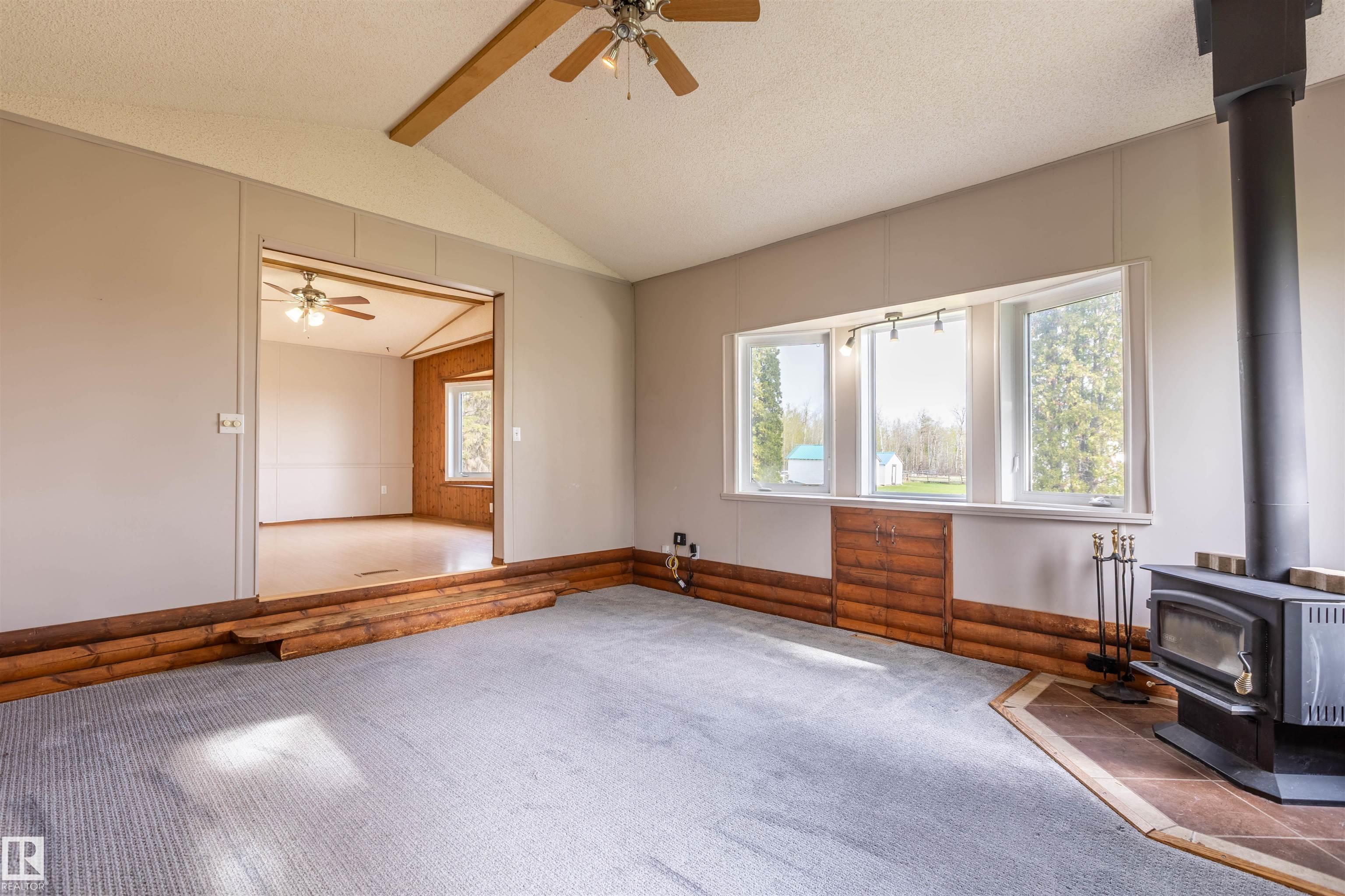 Photo 12 at 57022 Range Road 274, None, Rural Sturgeon County