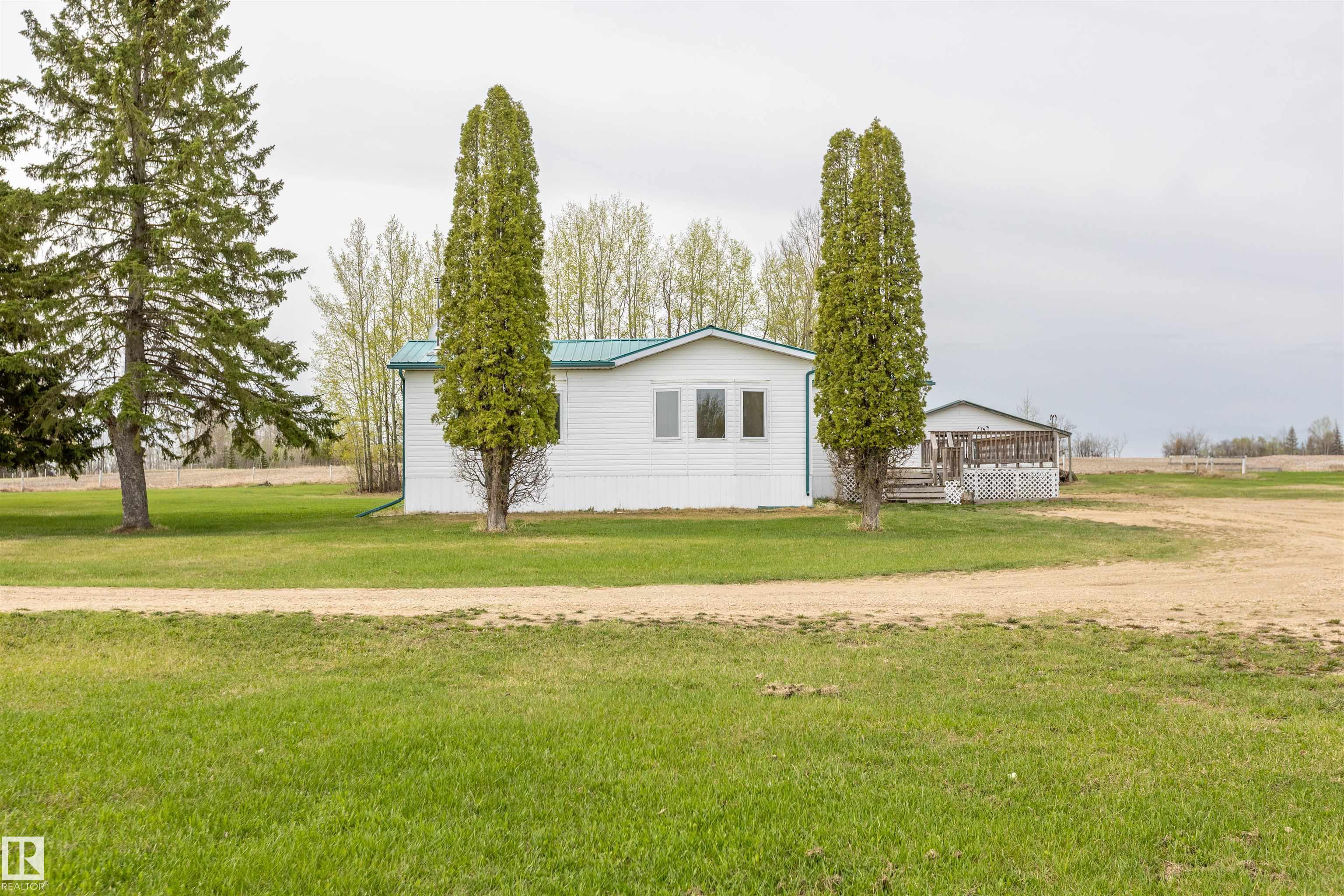 Photo 6 at 57022 Range Road 274, None, Rural Sturgeon County