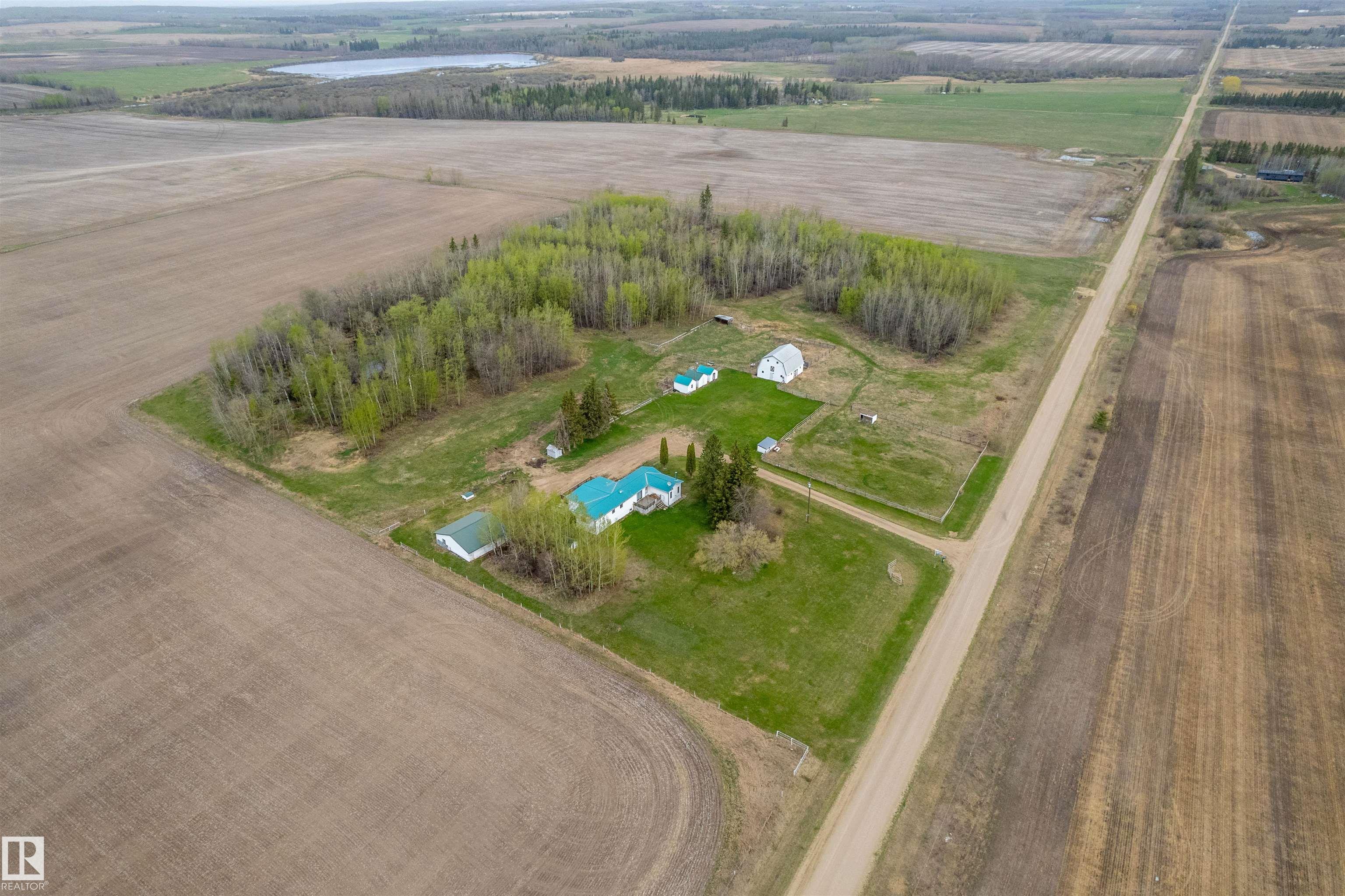 Photo 53 at 57022 Range Road 274, None, Rural Sturgeon County