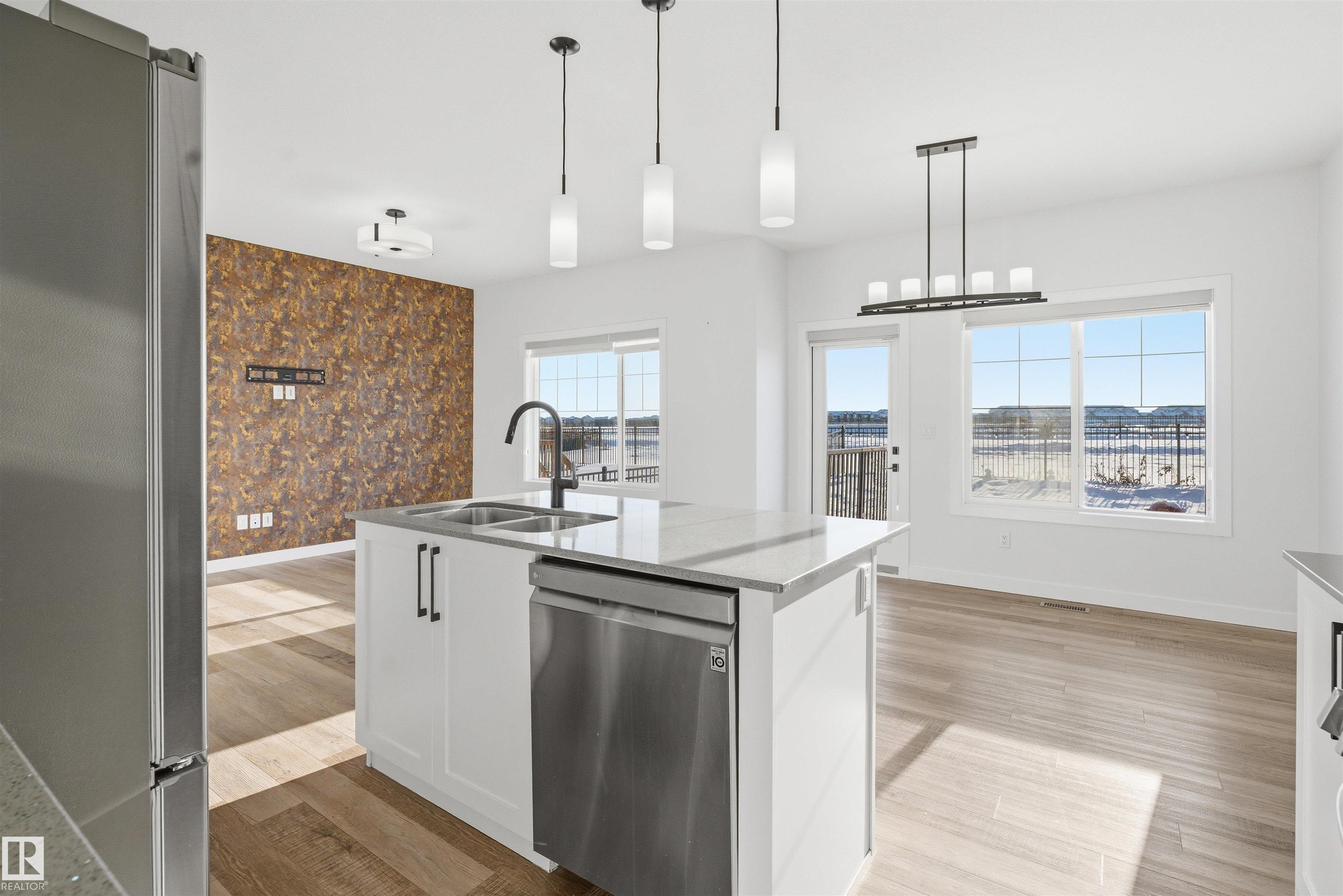 Photo 11 at 8624 223 Street NW, Rosenthal, Edmonton