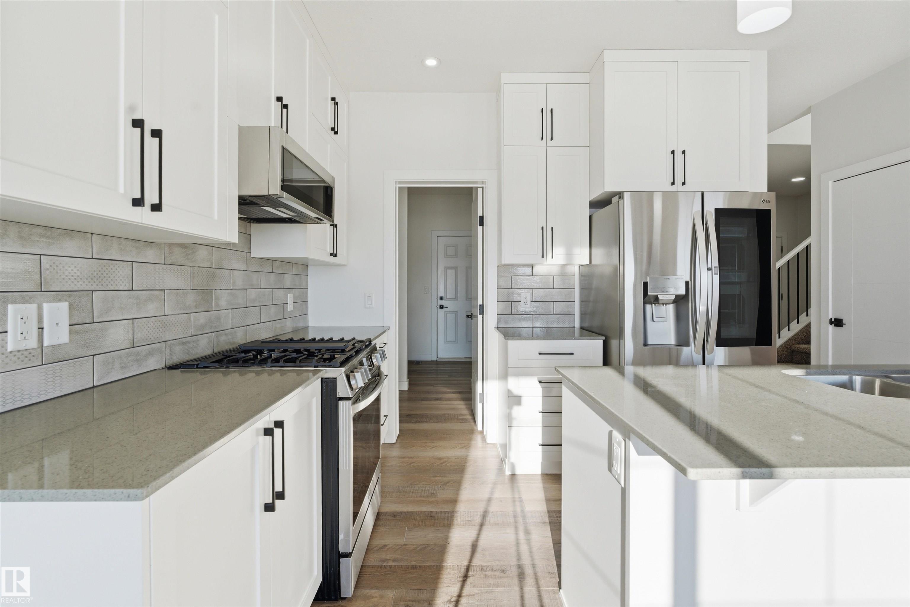 Photo 8 at 8624 223 Street NW, Rosenthal, Edmonton