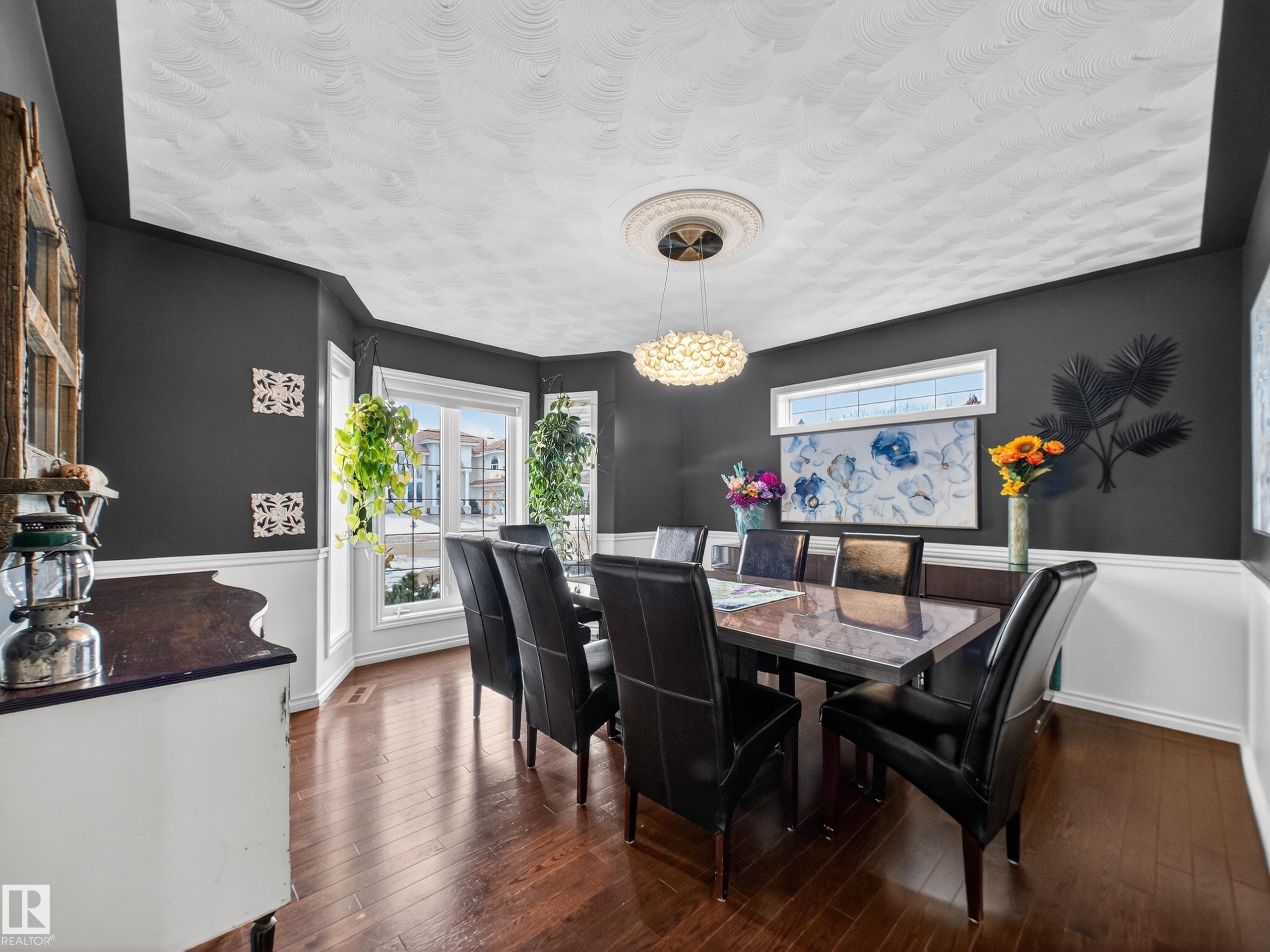 https://zimg.paragon.ice.com/ParagonImages/Property/PM/RAE/225401014/18/0/0/30d3464159410267ea44c2ceeebac1e2/1/73c9da5aa4e05c039c789d1846d7c72e/225401014-27e50063-c9c8-47b4-b3bd-3d05cc1413bc.JPG