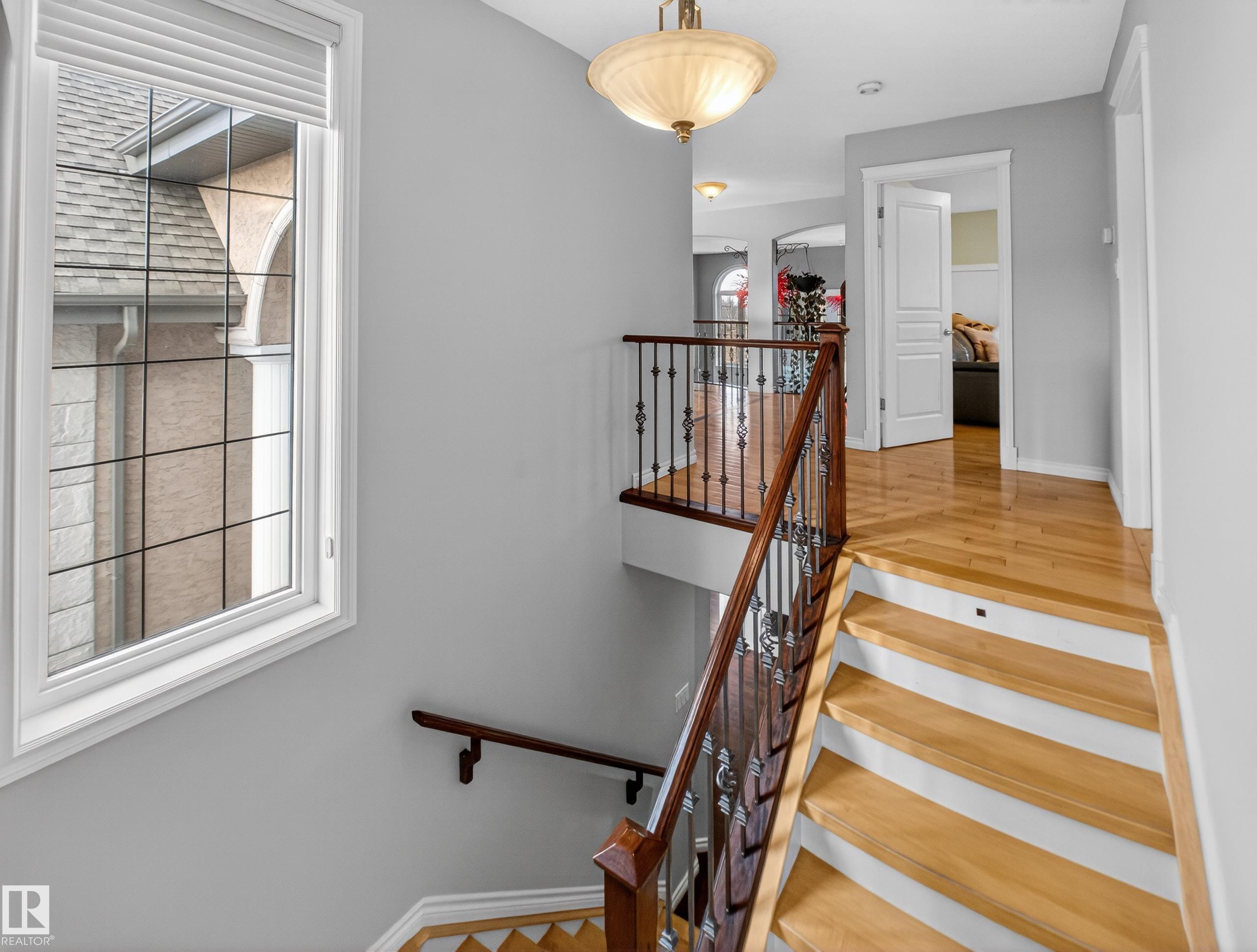 https://zimg.paragon.ice.com/ParagonImages/Property/PM/RAE/225401014/29/0/0/42bf9d5d3da2d5f621befebf2c0549db/1/73c9da5aa4e05c039c789d1846d7c72e/225401014-9eff6c2f-6bb3-4e2a-8d7e-ffdc26e16b02.JPG
