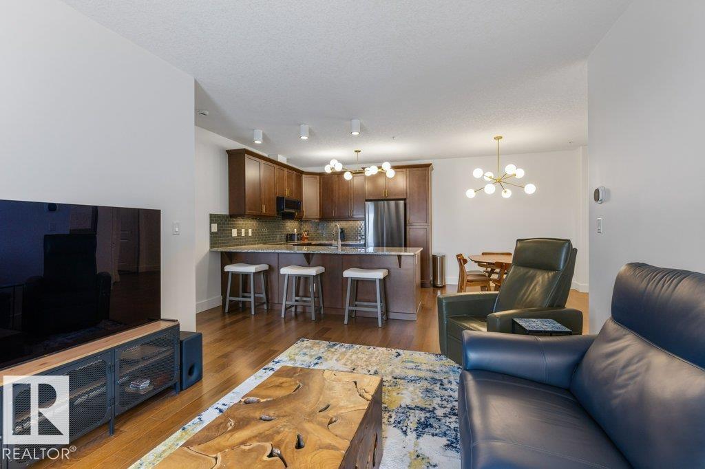 https://zimg.paragon.ice.com/ParagonImages/Property/PM/RAE/225401016/12/0/0/55efb82b0caf7f758893caedaa212549/1/080695b113801df15968fd531125da1d/225401016-63f09718-20c9-4fce-ad1f-b7d20a6f8730.JPG