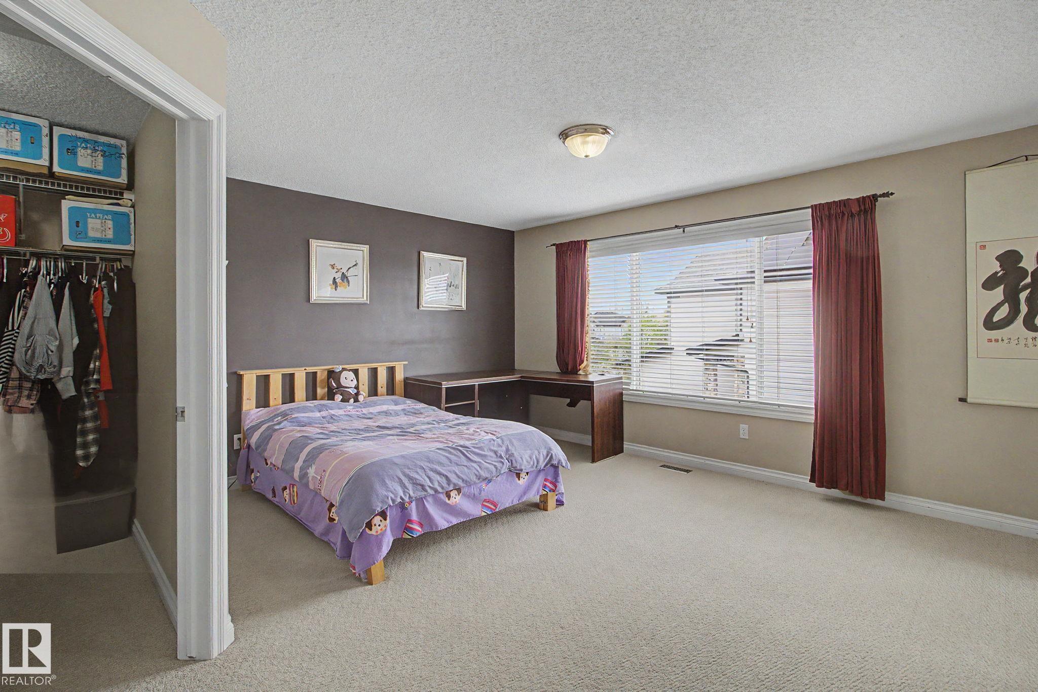 https://zimg.paragon.ice.com/ParagonImages/Property/PM/RAE/225401022/24/0/0/4d1fae4221ce0cf15163d617ea41c7d3/1/75226c83f5d60852d803b14af76dc87d/225401022-3da1c3e7-1d1c-45ab-bc52-60e6dd256d6b.JPG