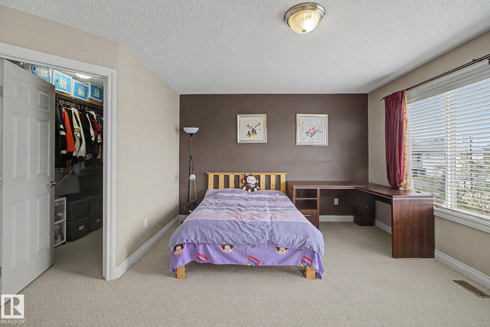 https://zimg.paragon.ice.com/ParagonImages/Property/PM/RAE/225401022/26/0/0/0d239ca39e0634628ddb5b38bbb86504/1/75226c83f5d60852d803b14af76dc87d/225401022-79d14734-5d85-42b1-b050-80aaf9bb7148.JPG