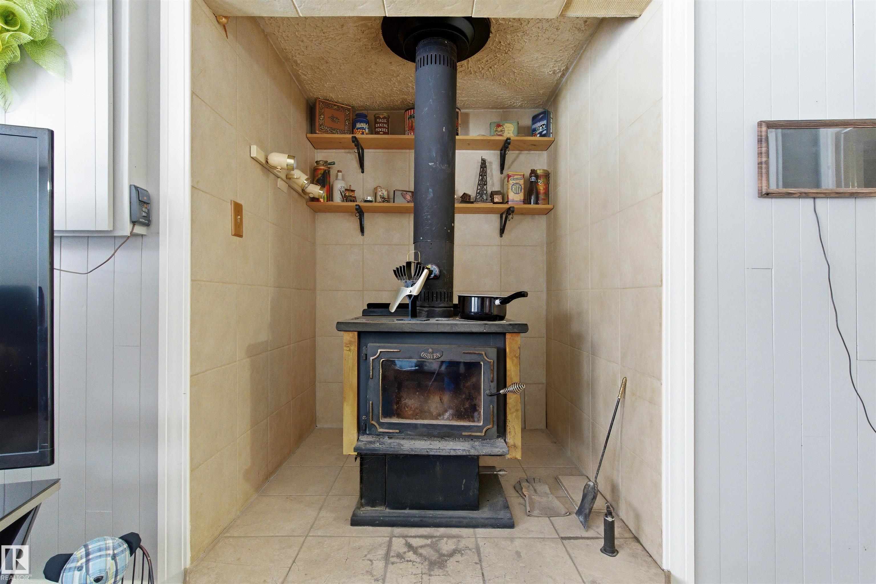 Photo 8 at 308 - 53319 Rge Road 31, Meso West III, Rural Parkland County