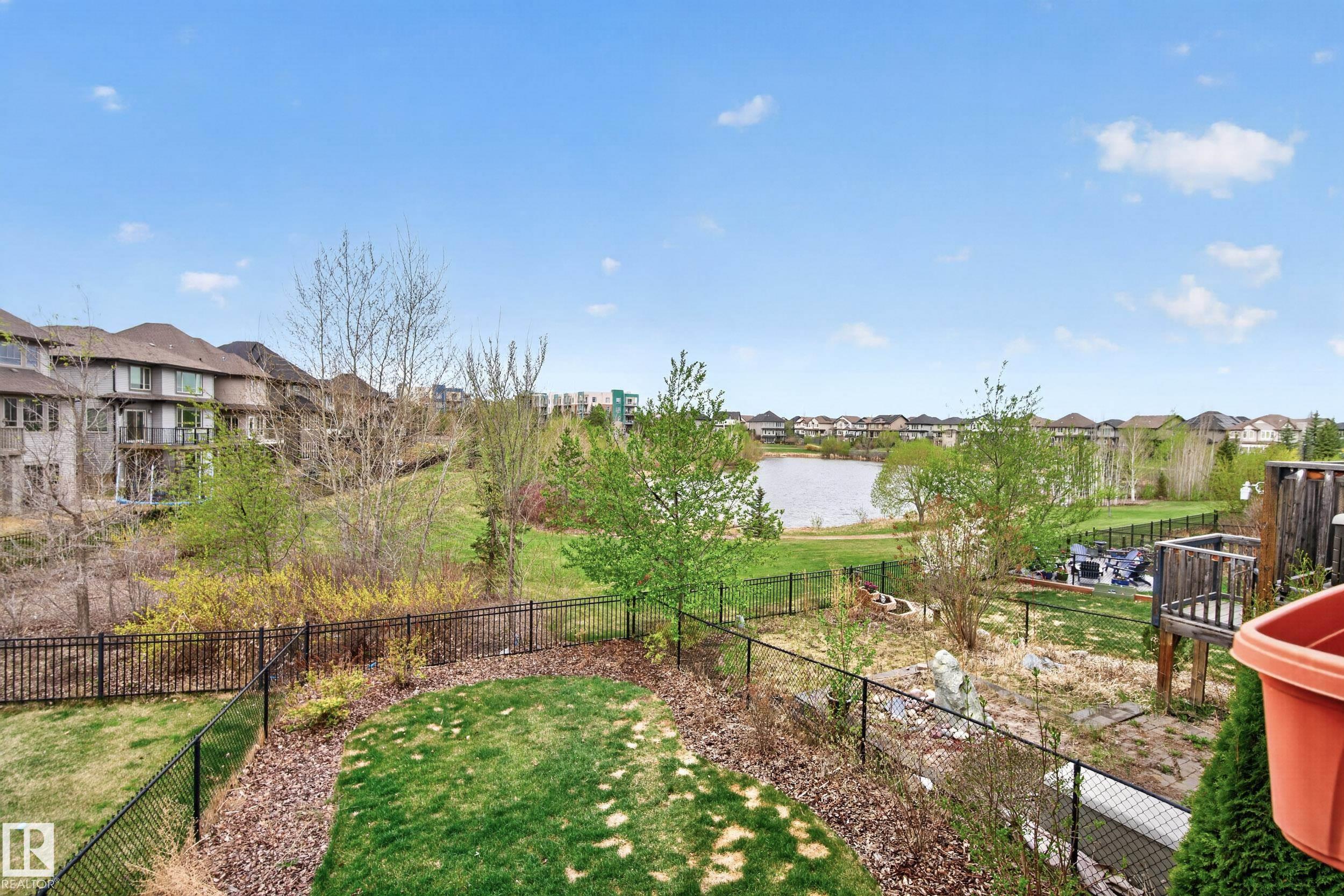 https://zimg.paragon.ice.com/ParagonImages/Property/PM/RAE/225401026/14/0/0/c50e93e5da2ead0002bd1f119ebd5f2c/1/ca012cd4f4ce0c5442cfb822ac8a0f5d/225401026-307ca0ba-81eb-4d2a-aa89-decf27f76eff.JPG