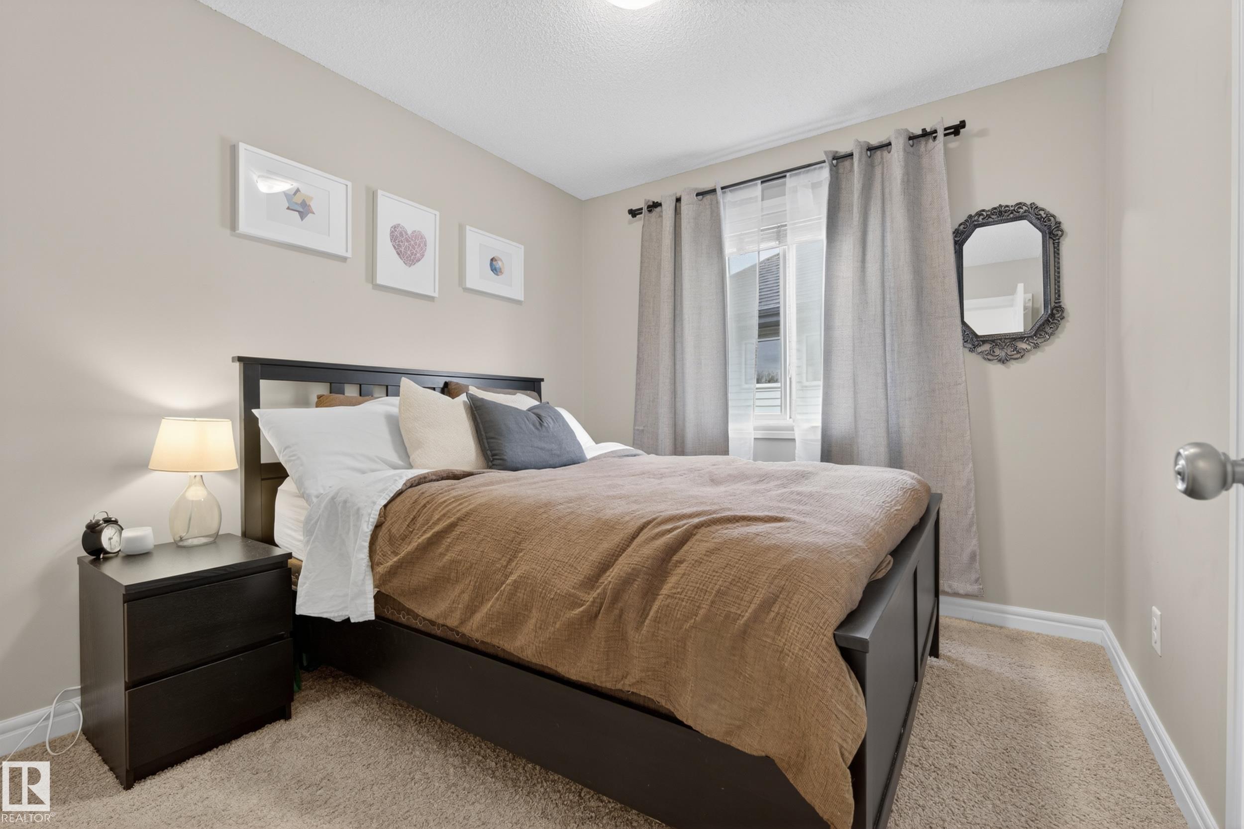 https://zimg.paragon.ice.com/ParagonImages/Property/PM/RAE/225401026/31/0/0/3d890dbc95a77911c10ce47a54d284c1/1/ca012cd4f4ce0c5442cfb822ac8a0f5d/225401026-99e46d69-b5a2-4f77-b3dd-1a4660b22045.JPG