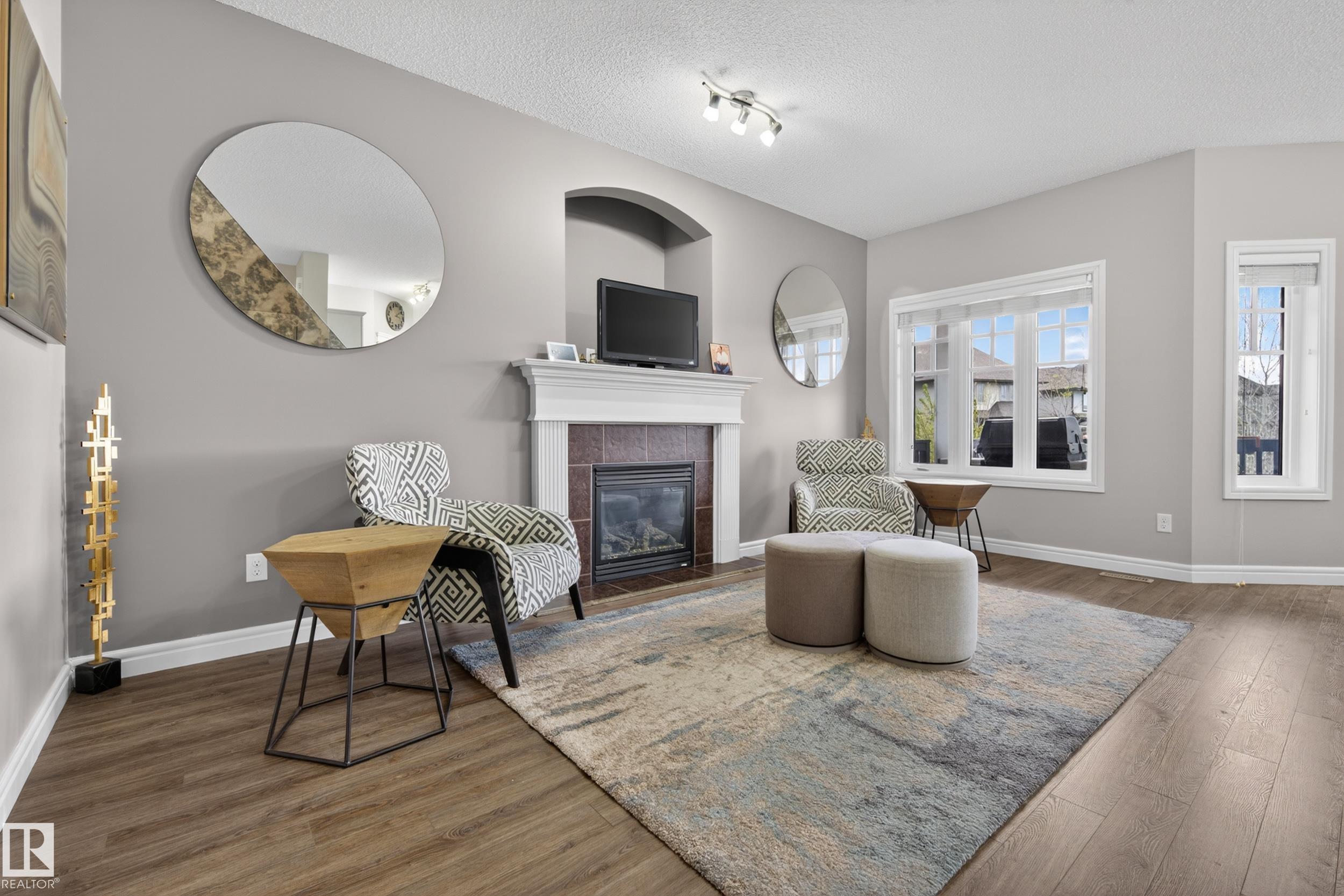 https://zimg.paragon.ice.com/ParagonImages/Property/PM/RAE/225401026/9/0/0/eb6ae3aac8474f549241f90a55a99507/1/ca012cd4f4ce0c5442cfb822ac8a0f5d/225401026-e5beb5ef-8514-41f3-95ac-dfc0a3f1e2a4.JPG