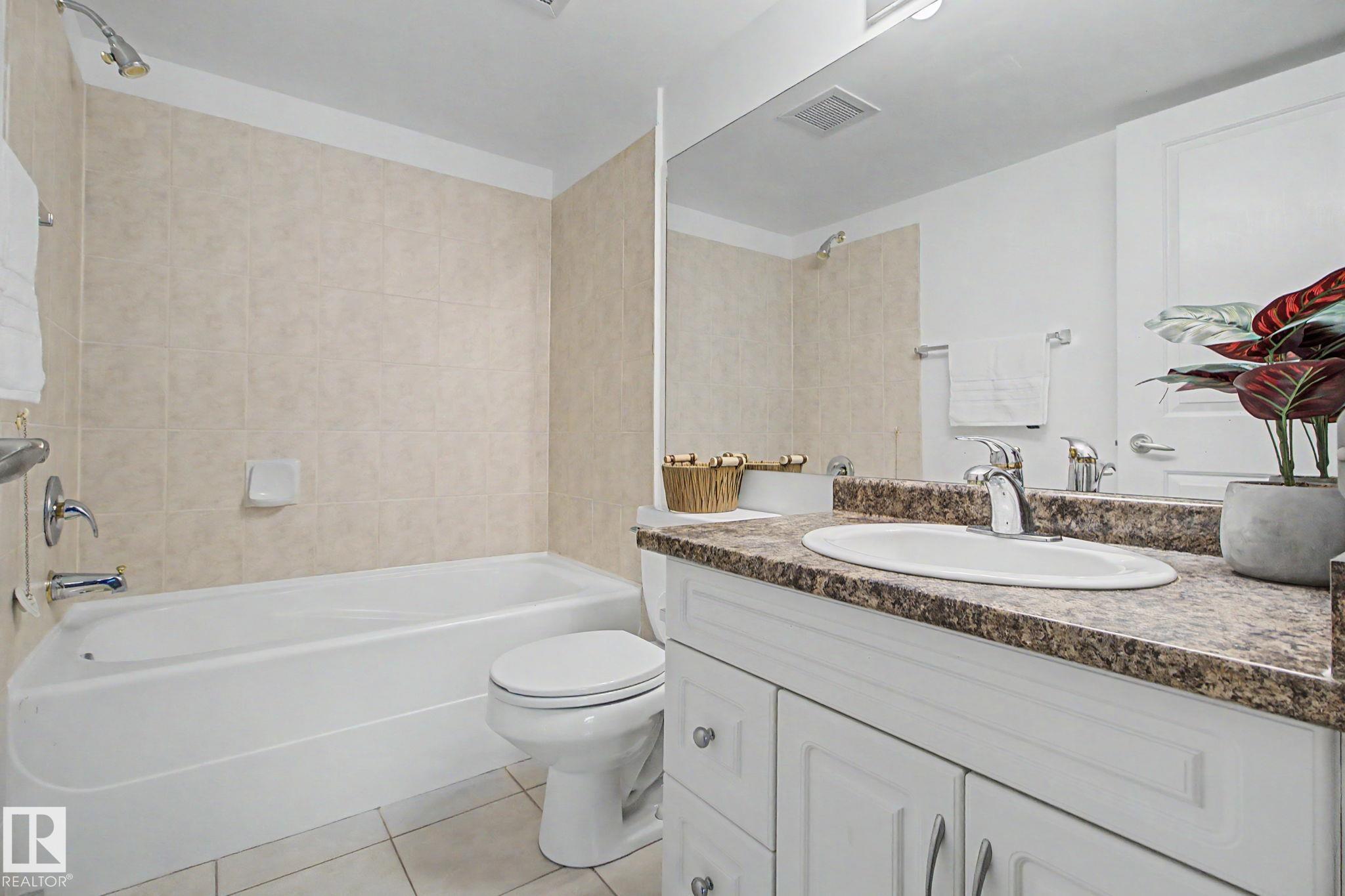 https://zimg.paragon.ice.com/ParagonImages/Property/PM/RAE/225401035/18/0/0/dce192c37230ca5f11434aa7b664fe7d/1/2f1ccf922fb181eb4c7384518d650028/225401035-0d97b68e-1d54-48be-9b2d-185ab327dc22.JPG