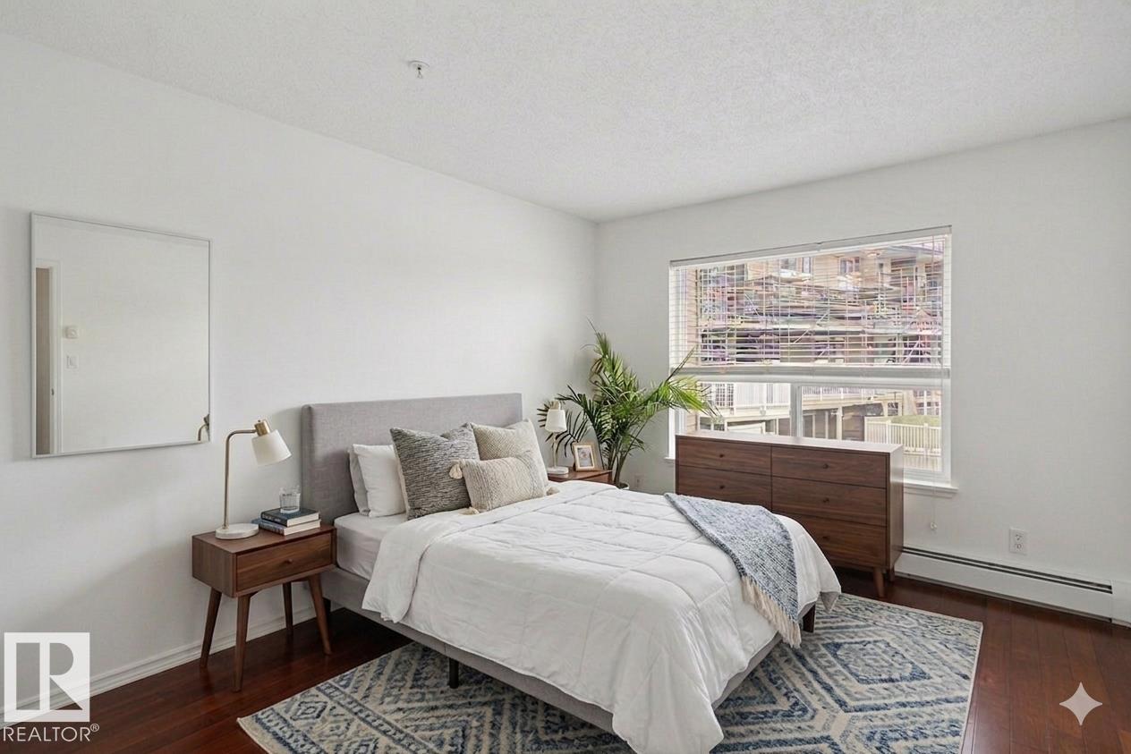 https://zimg.paragon.ice.com/ParagonImages/Property/PM/RAE/225401035/2/0/0/b6ea5222c970efed579fde2755e5cf23/1/2f1ccf922fb181eb4c7384518d650028/225401035-f250e551-35f9-4a58-abf2-630d3a4458f2.JPG