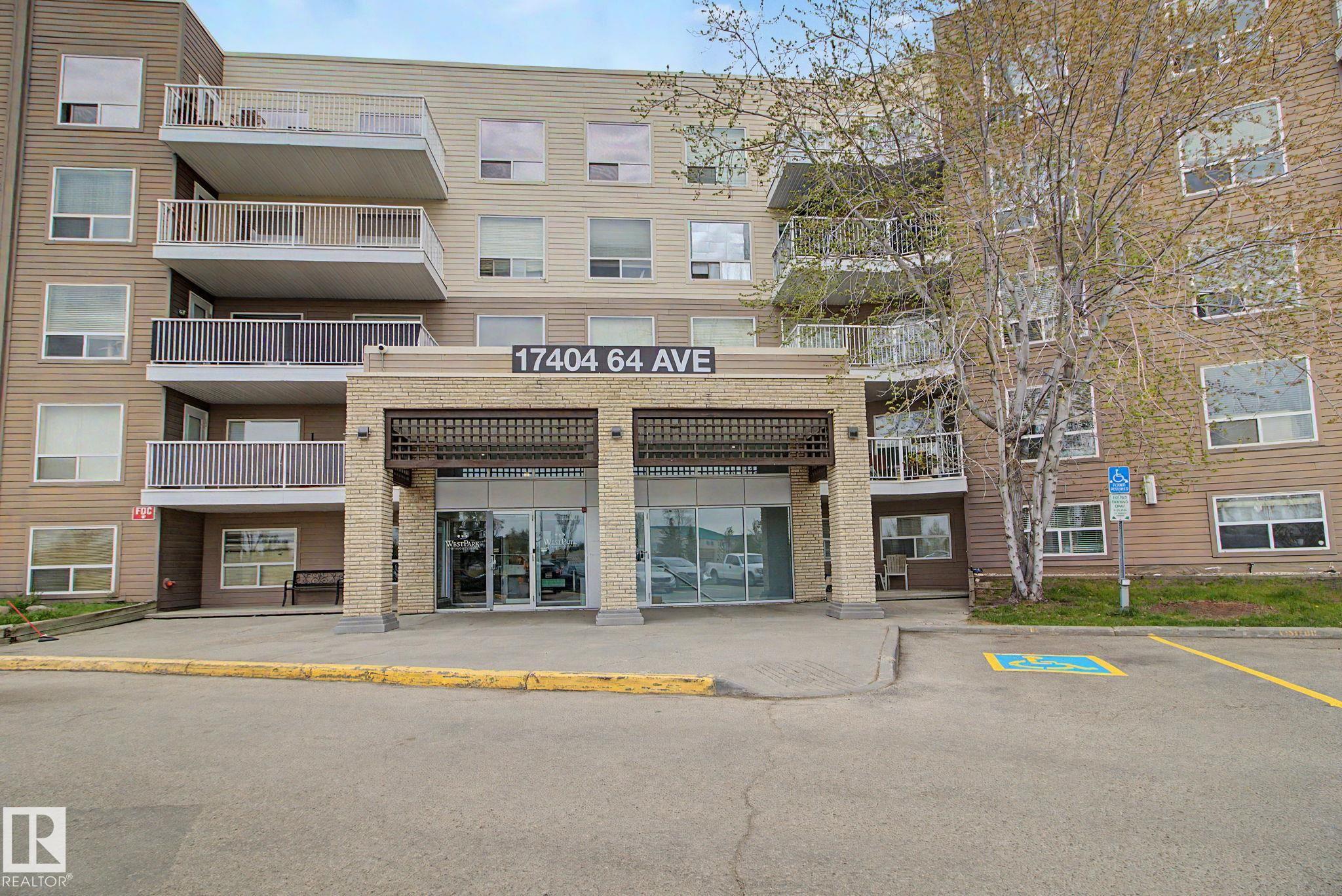 https://zimg.paragon.ice.com/ParagonImages/Property/PM/RAE/225401035/4/0/0/28fdcb2ac95a0110507c2416b8458046/1/2f1ccf922fb181eb4c7384518d650028/225401035-ebe46775-443a-4c67-8487-91c1dd755ea9.JPG