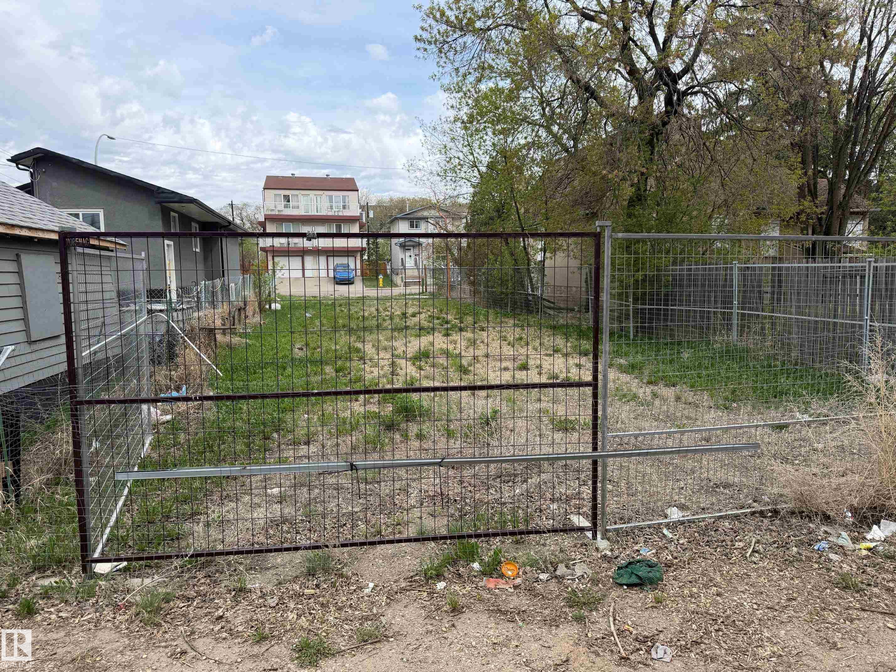 Picture for 9345 103A AV NW
