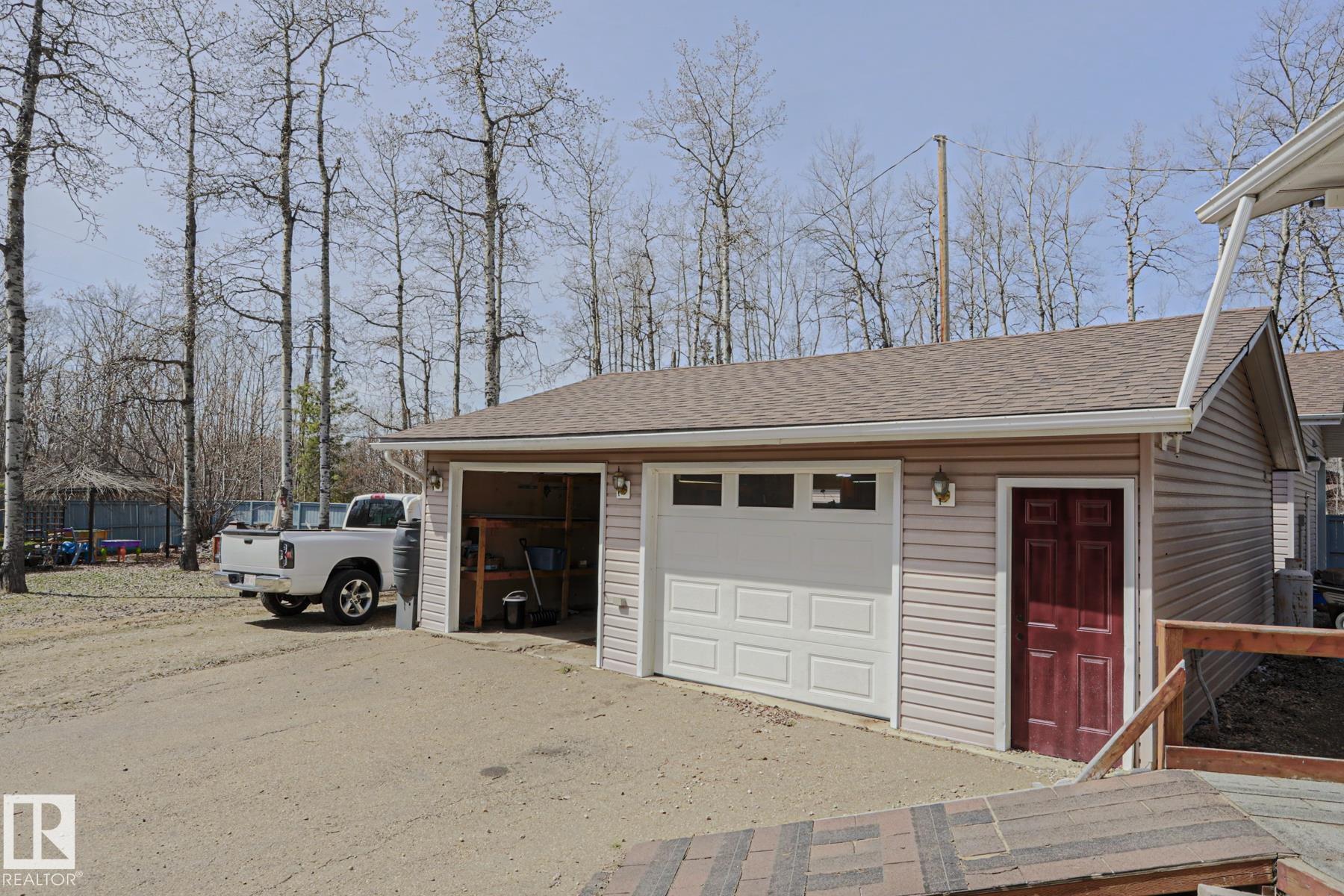 313 51559 Range Road 225, Pine Grove Acres, Rural Strathcona County