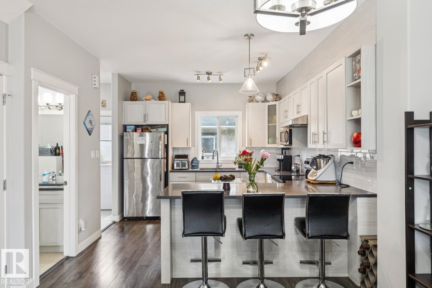 Photo 8 at 6717 127 Avenue NW, Balwin, Edmonton