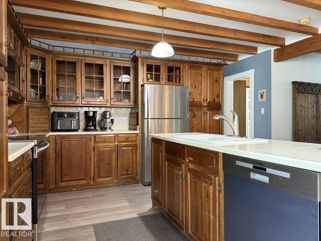 Photo 13 at 13 Grandview Crescent, Grandview Heights, Rural Sturgeon County