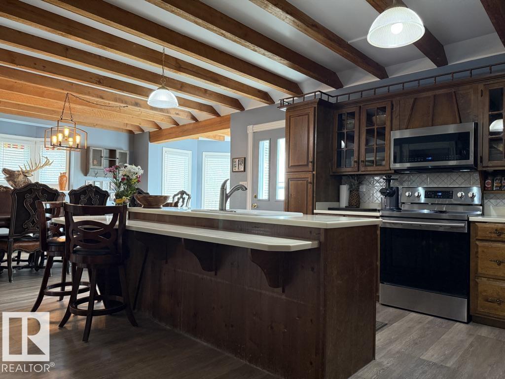 Photo 18 at 13 Grandview Crescent, Grandview Heights, Rural Sturgeon County