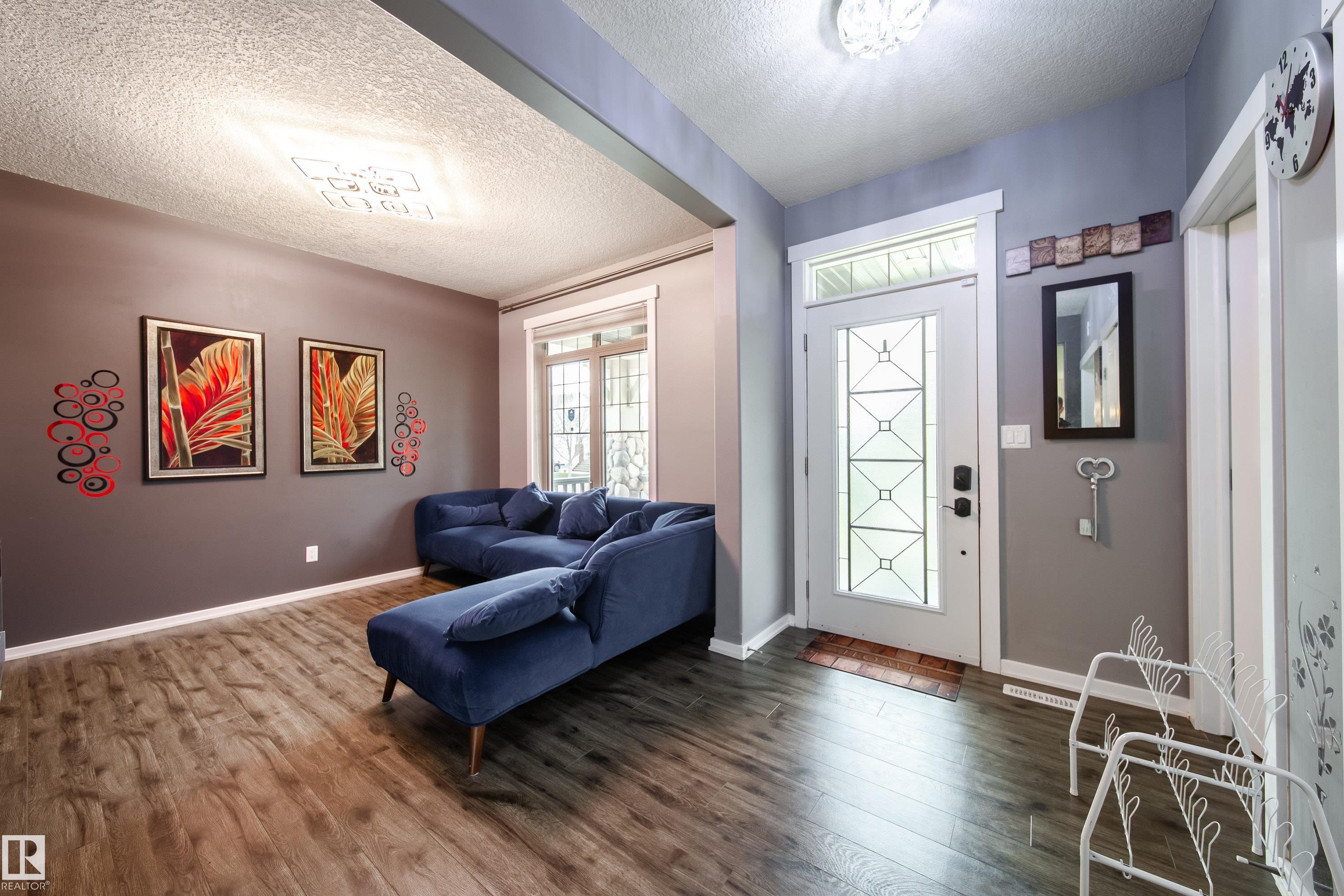 Picture for 2016 125 ST SW