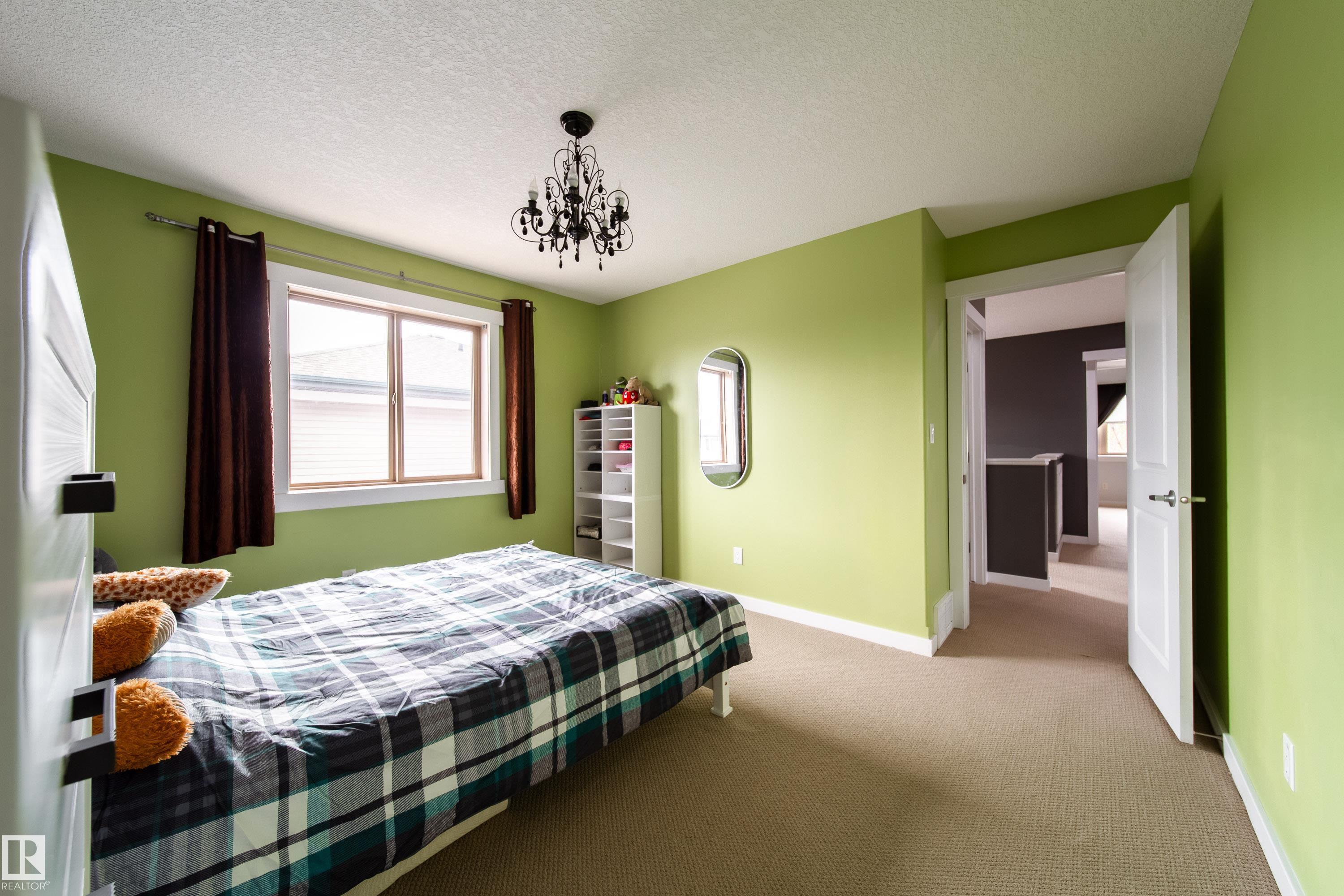 https://zimg.paragon.ice.com/ParagonImages/Property/PM/RAE/225401045/22/0/0/e9ac641b4671c0121a5369c768a52c88/1/f50a145863245c4452c318d59860d137/225401045-957f5b6e-4bfd-416c-967b-6ed64513f564.JPG