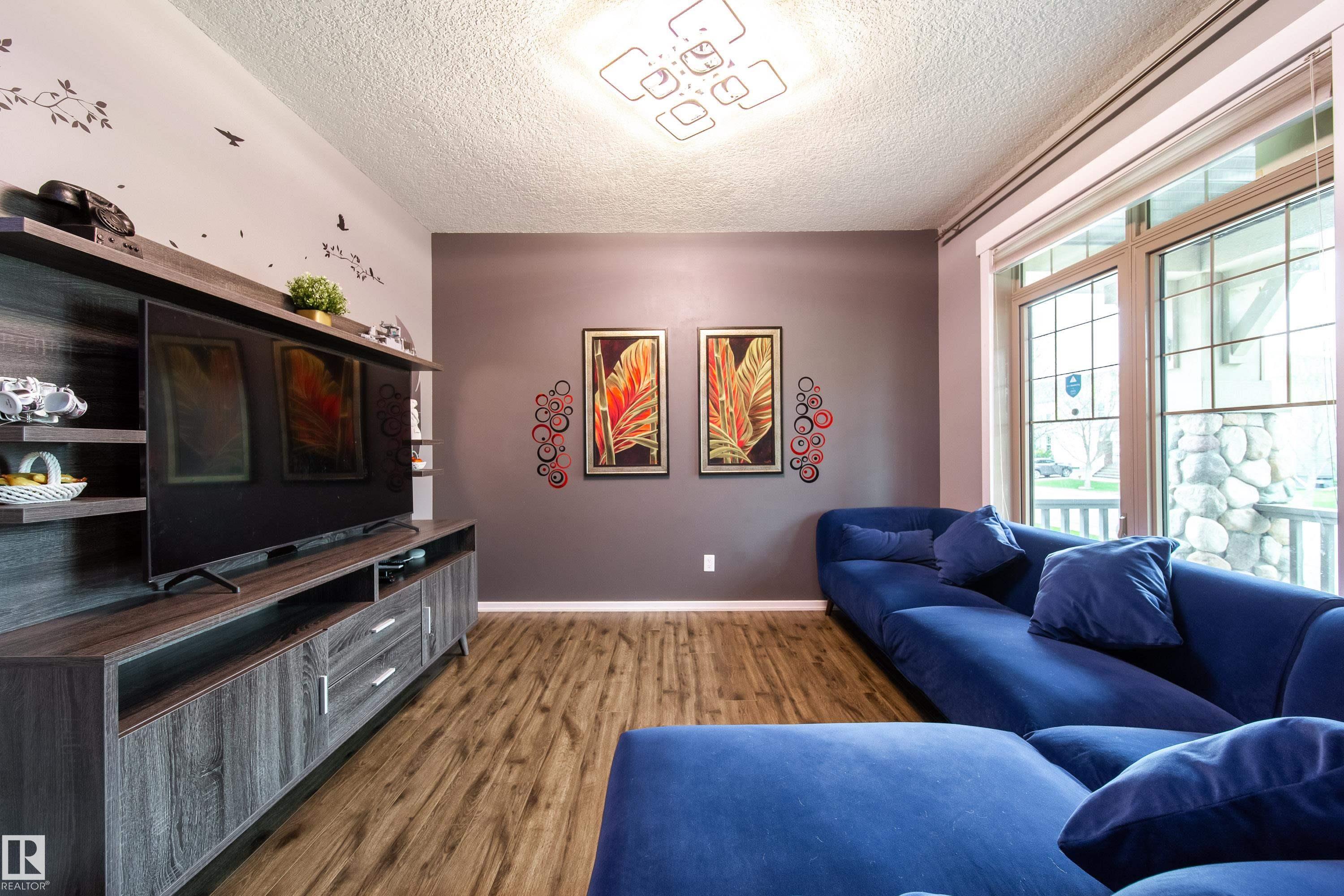 Picture for 2016 125 ST SW