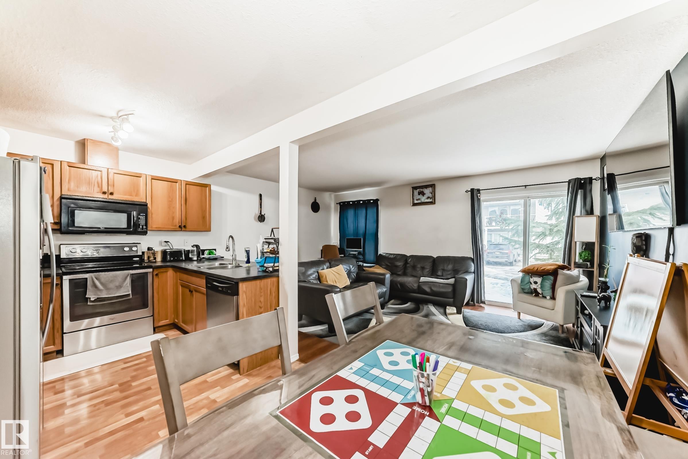 Photo 10 at 38 - 150 Edwards Street SW, Ellerslie, Edmonton