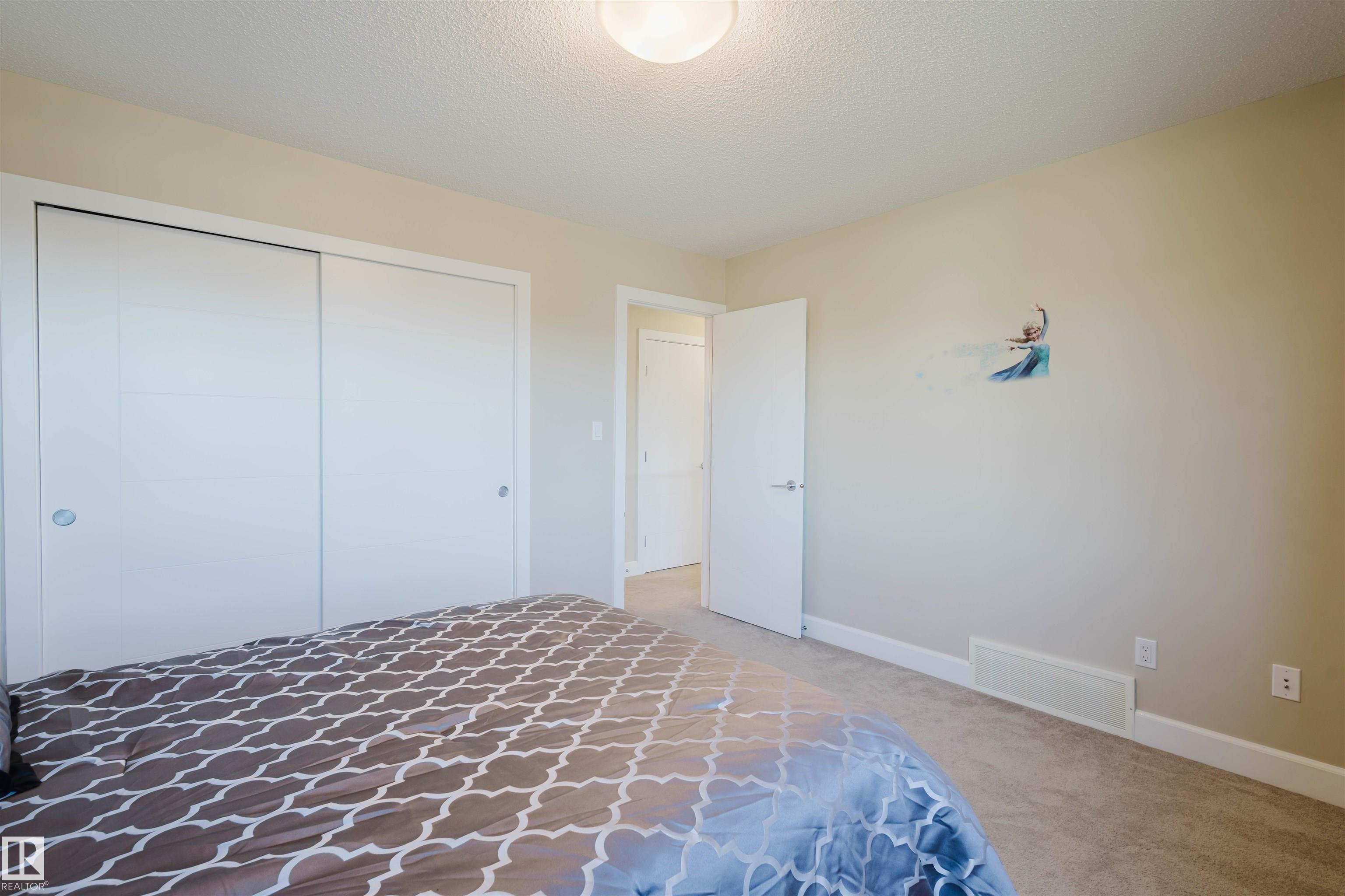 https://zimg.paragon.ice.com/ParagonImages/Property/PM/RAE/225401047/36/0/0/abcd1258cb341ac4ac3222d0bcc71af3/1/ecfd9f99db41f7202dd9084dbb779e2b/225401047-EFC16C6B-25F8-42F0-88D1-A1F34D205192.JPG