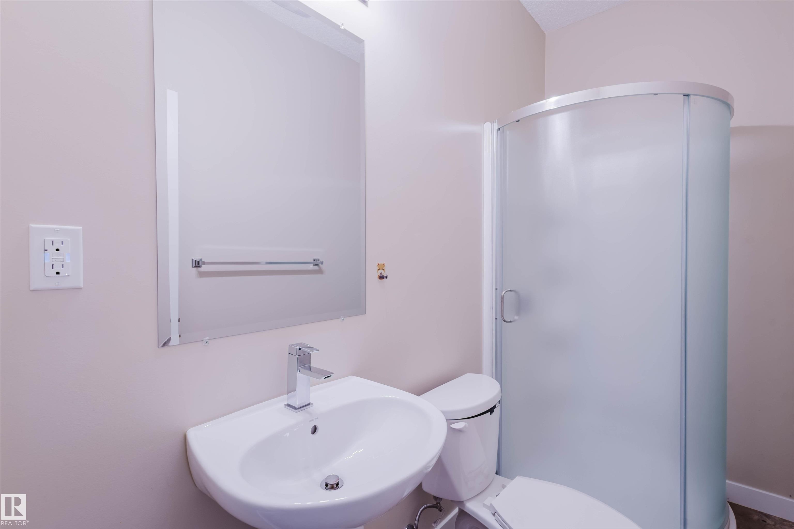 https://zimg.paragon.ice.com/ParagonImages/Property/PM/RAE/225401047/45/0/0/781e72056672f8c4bf0a9e34a4124e2c/1/ecfd9f99db41f7202dd9084dbb779e2b/225401047-91EB4B7E-95A9-4F60-BCDE-50E7466EEA26.JPG