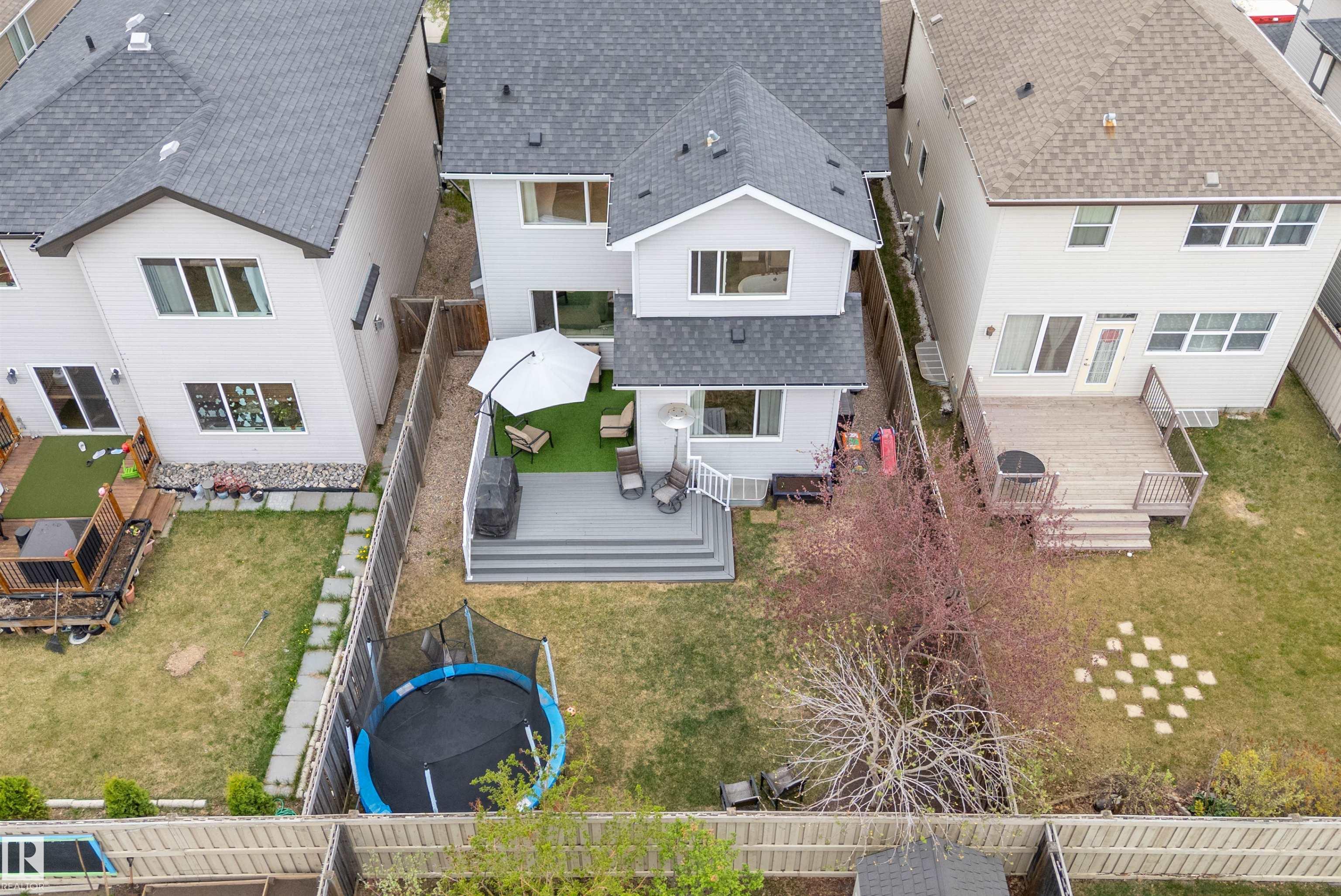 https://zimg.paragon.ice.com/ParagonImages/Property/PM/RAE/225401049/55/0/0/34f5aa220671c02cdd45116b97cf71c3/1/aca825f249fc260f9ddd25c305dadf0e/225401049-b4b35c64-7e03-4d69-a011-15df430aeb47.JPG