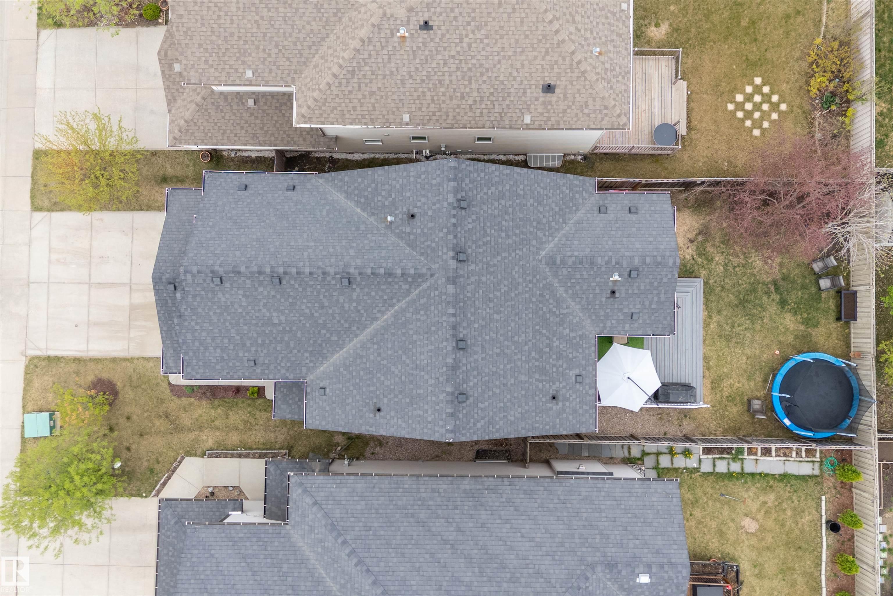https://zimg.paragon.ice.com/ParagonImages/Property/PM/RAE/225401049/64/0/0/2156f00e2d17cb31284cb21738b40c80/1/aca825f249fc260f9ddd25c305dadf0e/225401049-2df9c103-a726-4dc6-8927-a58ca0d3ff22.JPG