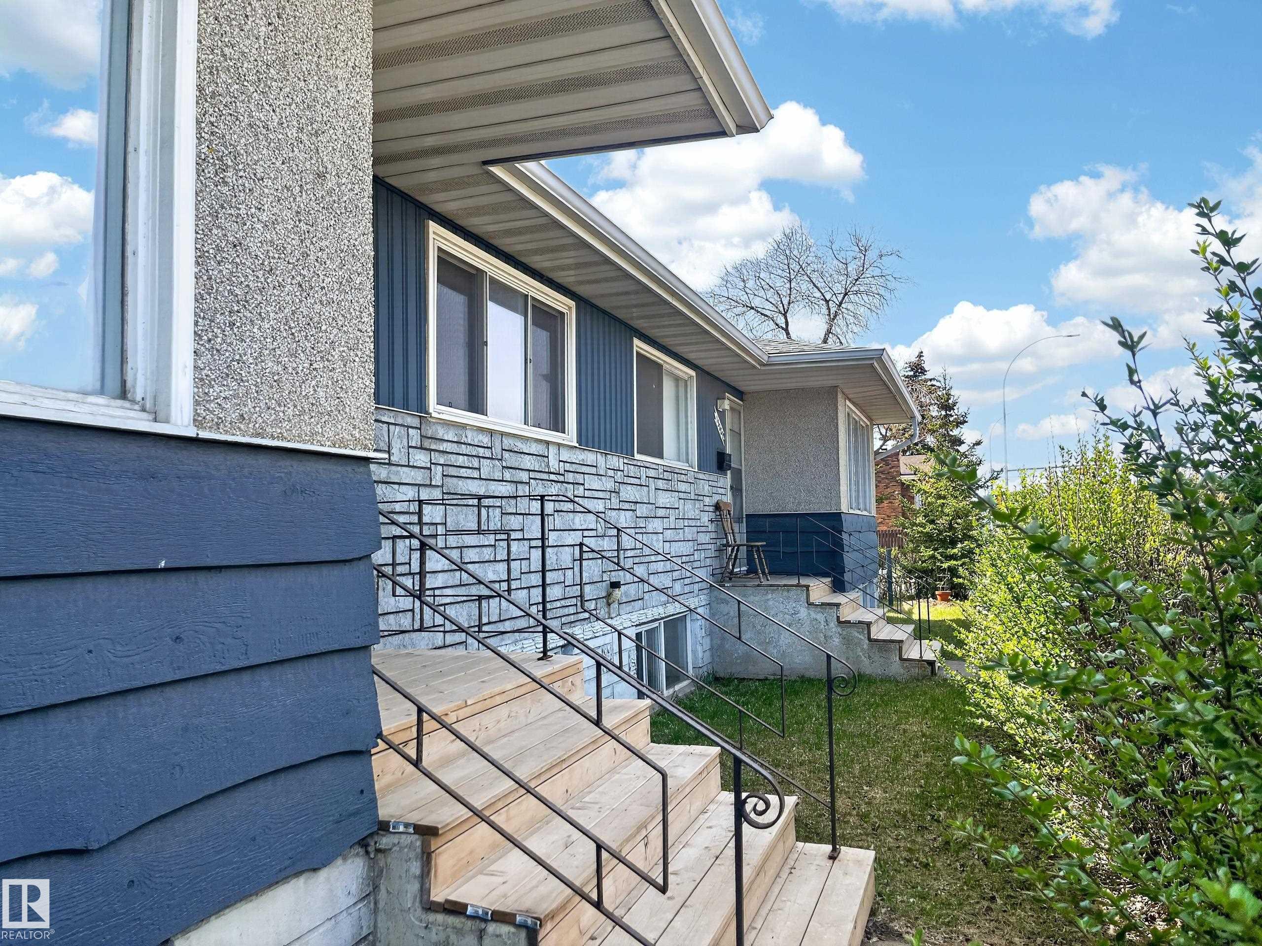 Picture for 13007 / 13009 111 AV NW