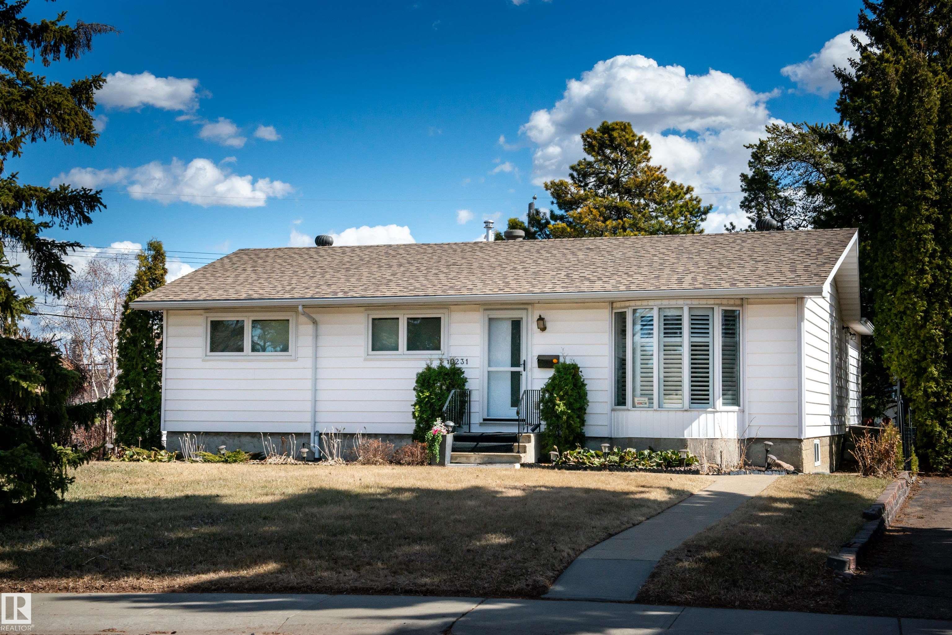 10231 46 Street NW, Gold Bar, Edmonton
