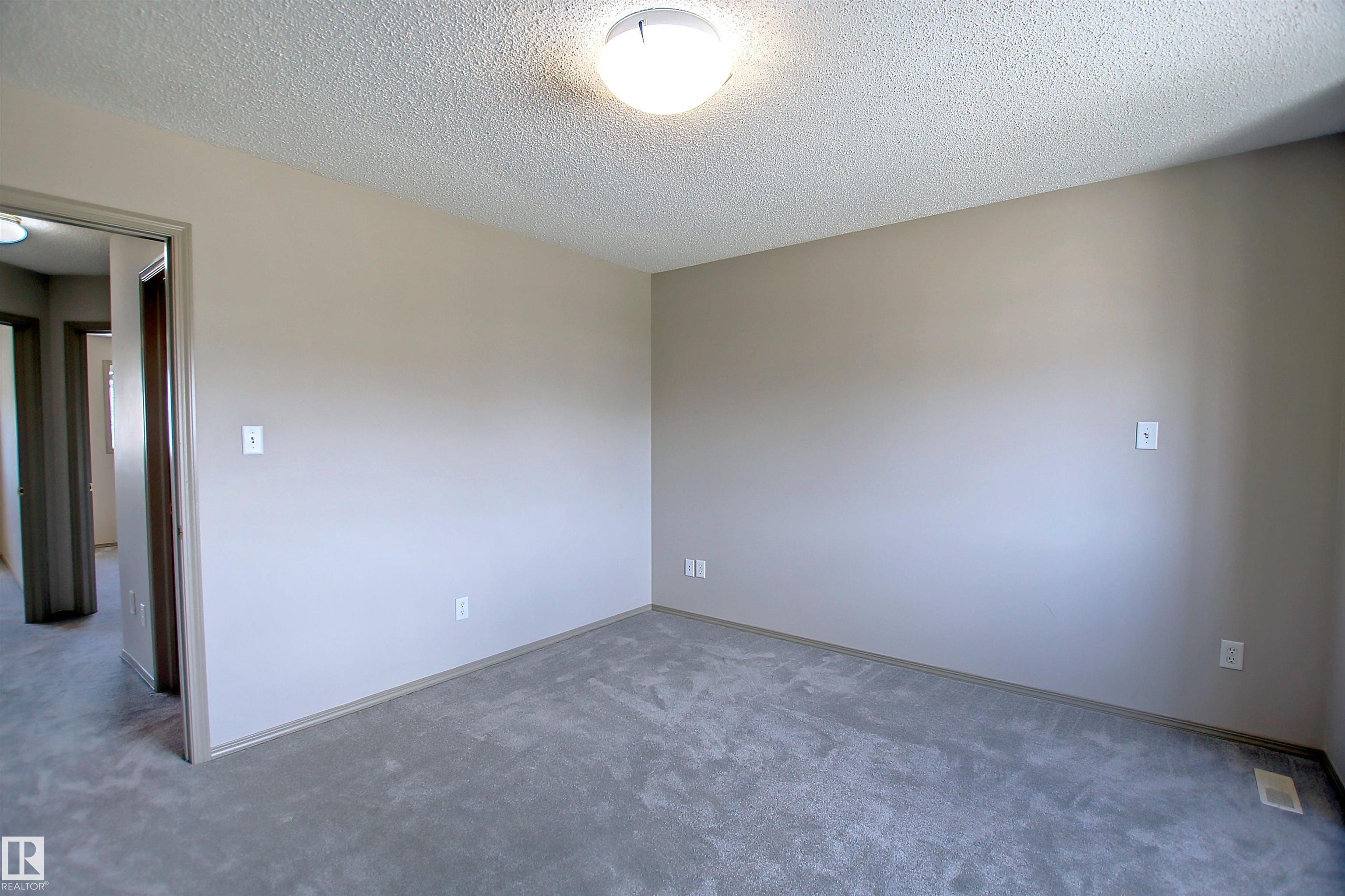 Photo 9 at 8129 7 Avenue SW, Ellerslie, Edmonton