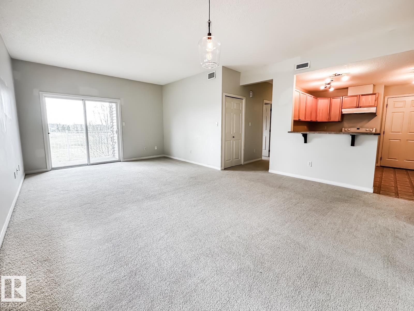 https://zimg.paragon.ice.com/ParagonImages/Property/PM/RAE/225401064/19/0/0/42ddfd6ea1a38d0fd5374e34b3b6917b/1/6c5d83bbc3a0aca8d44d11293f53a0fe/225401064-9aed2e45-5ed5-4449-90c2-9689ebd20b24.JPG