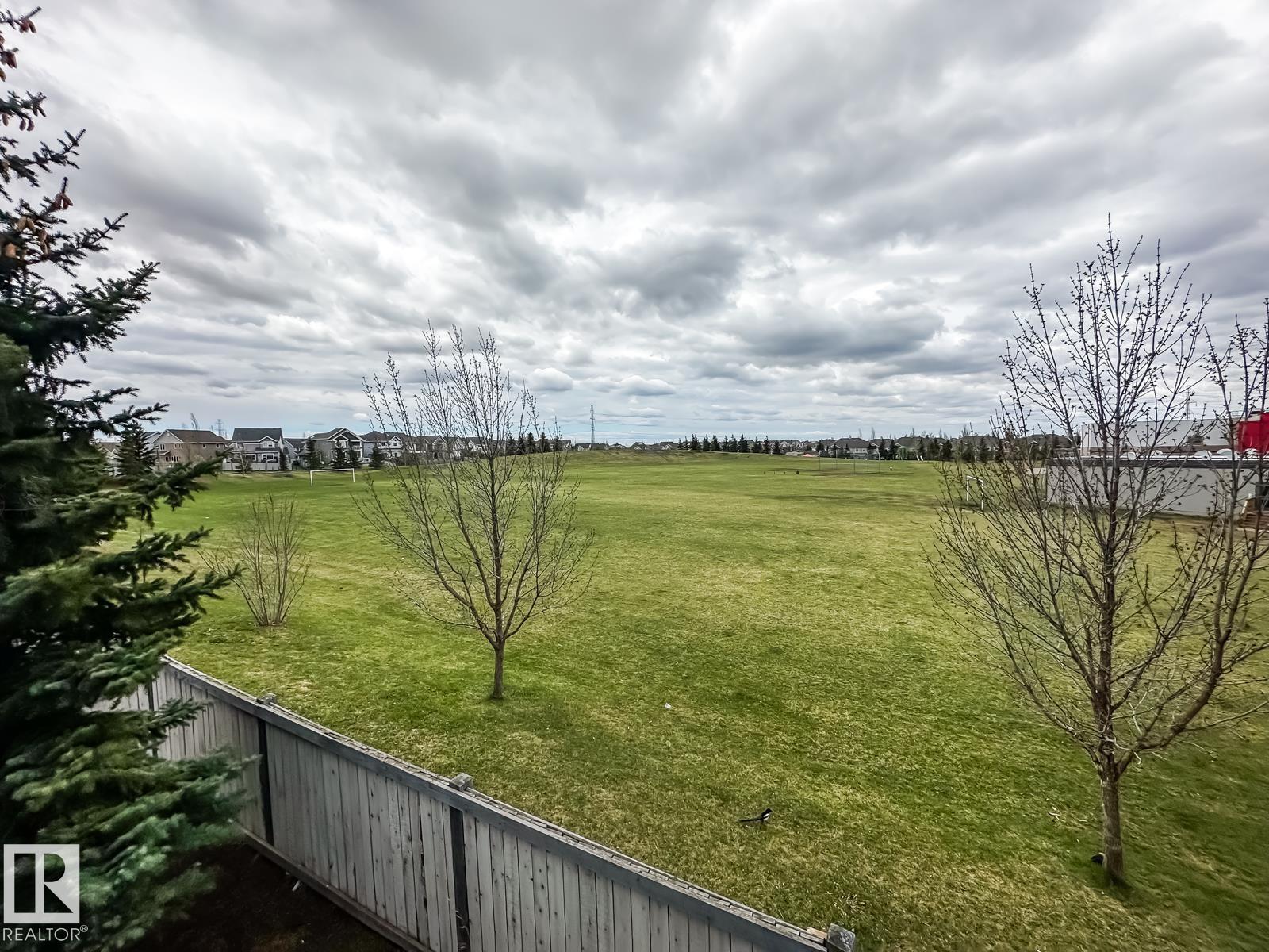 https://zimg.paragon.ice.com/ParagonImages/Property/PM/RAE/225401064/44/0/0/fb73197c0c75fb5214b50f0d8a179c9d/1/6c5d83bbc3a0aca8d44d11293f53a0fe/225401064-1700363d-4091-480f-ae8a-106d8afce3af.JPG